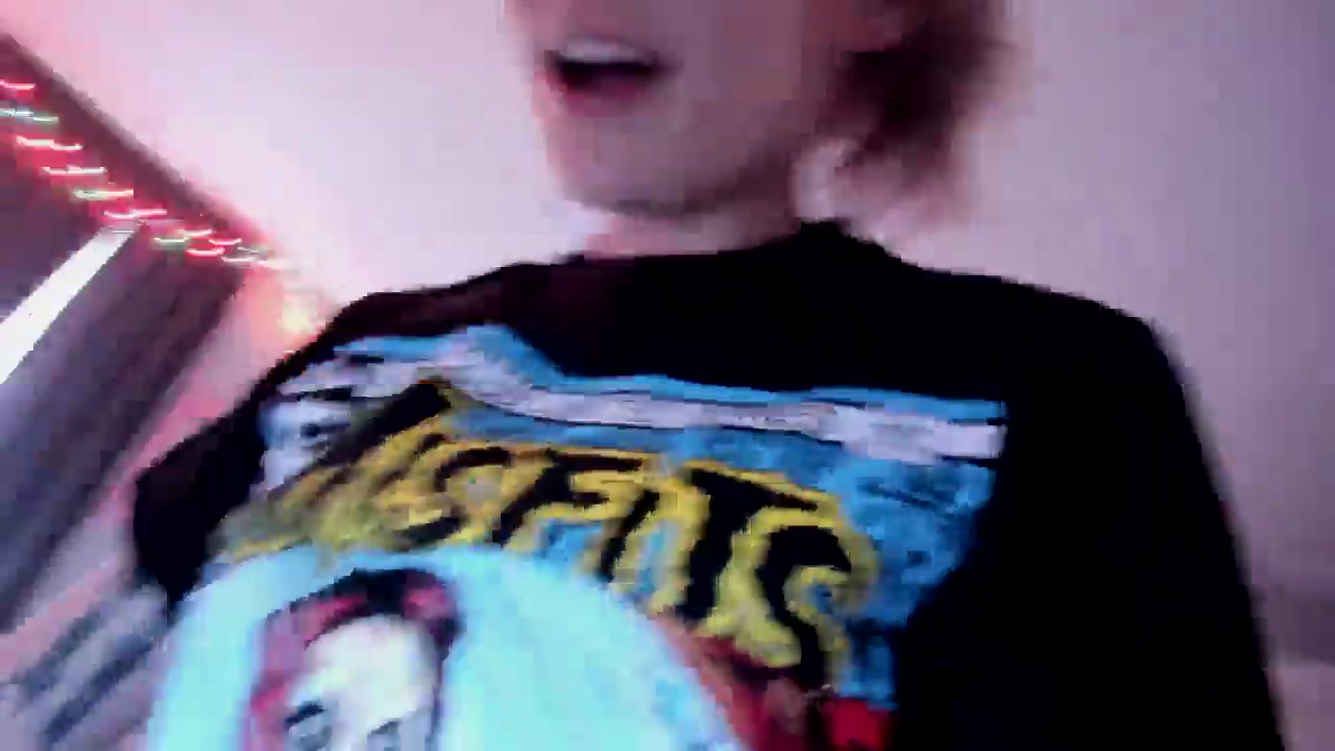 Gallery image thumbnail from DuckChan0's myfreecams stream on, 03/20/2026, 19:02 image 20 of 20