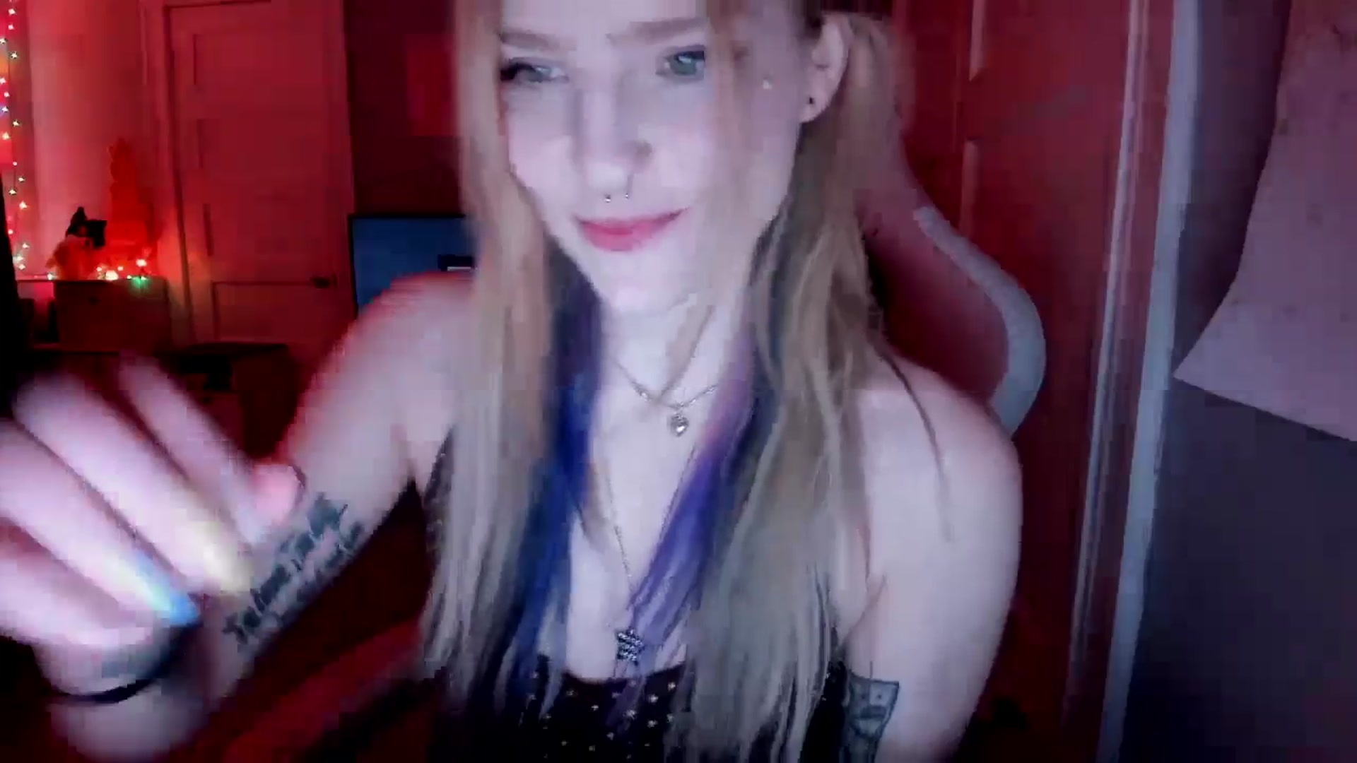 Gallery image thumbnail from DuckChan0's myfreecams stream on, 03/22/2026, 17:18 image 3 of 20