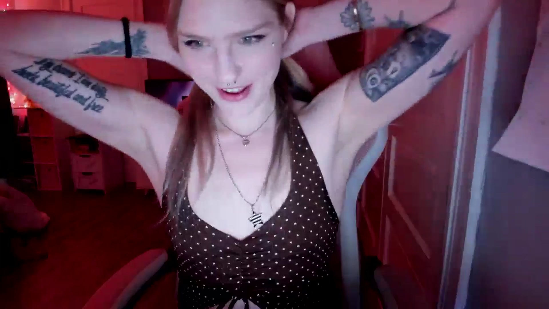 Gallery image thumbnail from DuckChan0's myfreecams stream on, 03/22/2026, 17:18 image 19 of 20