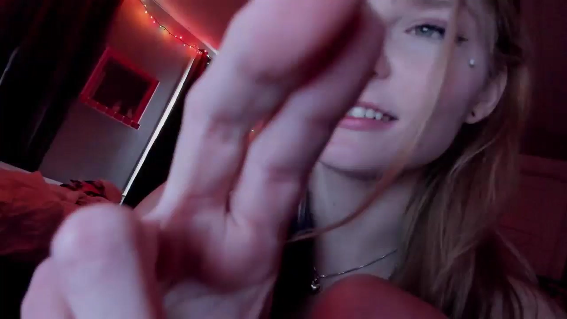Gallery image thumbnail from DuckChan0's myfreecams stream on, 03/22/2026, 19:04 image 20 of 20