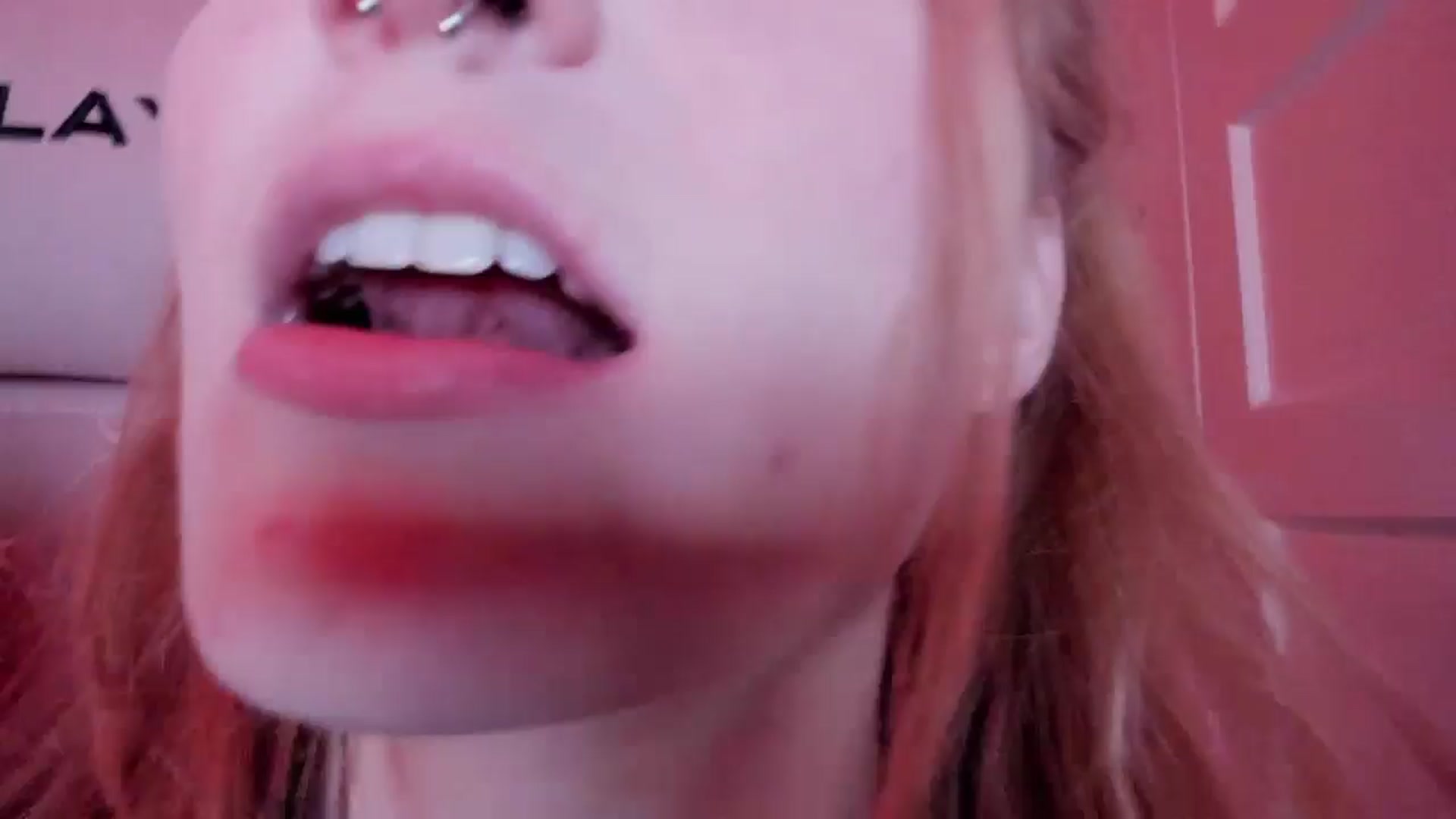 Gallery image thumbnail from DuckChan0's myfreecams stream on, 03/22/2026, 19:04 image 15 of 20