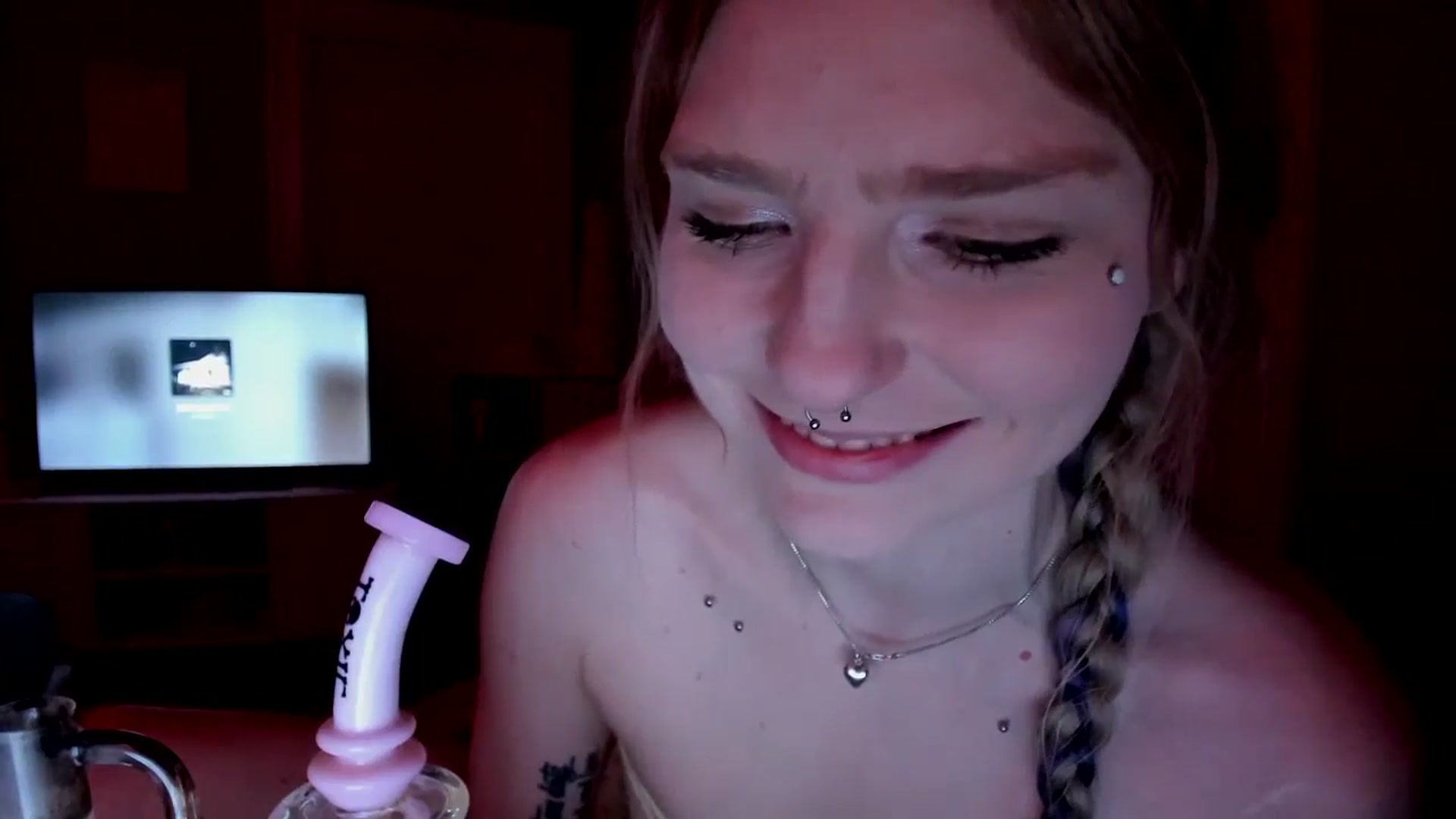 Gallery image thumbnail from DuckChan0's myfreecams stream on, 03/26/2026, 18:54 image 20 of 20