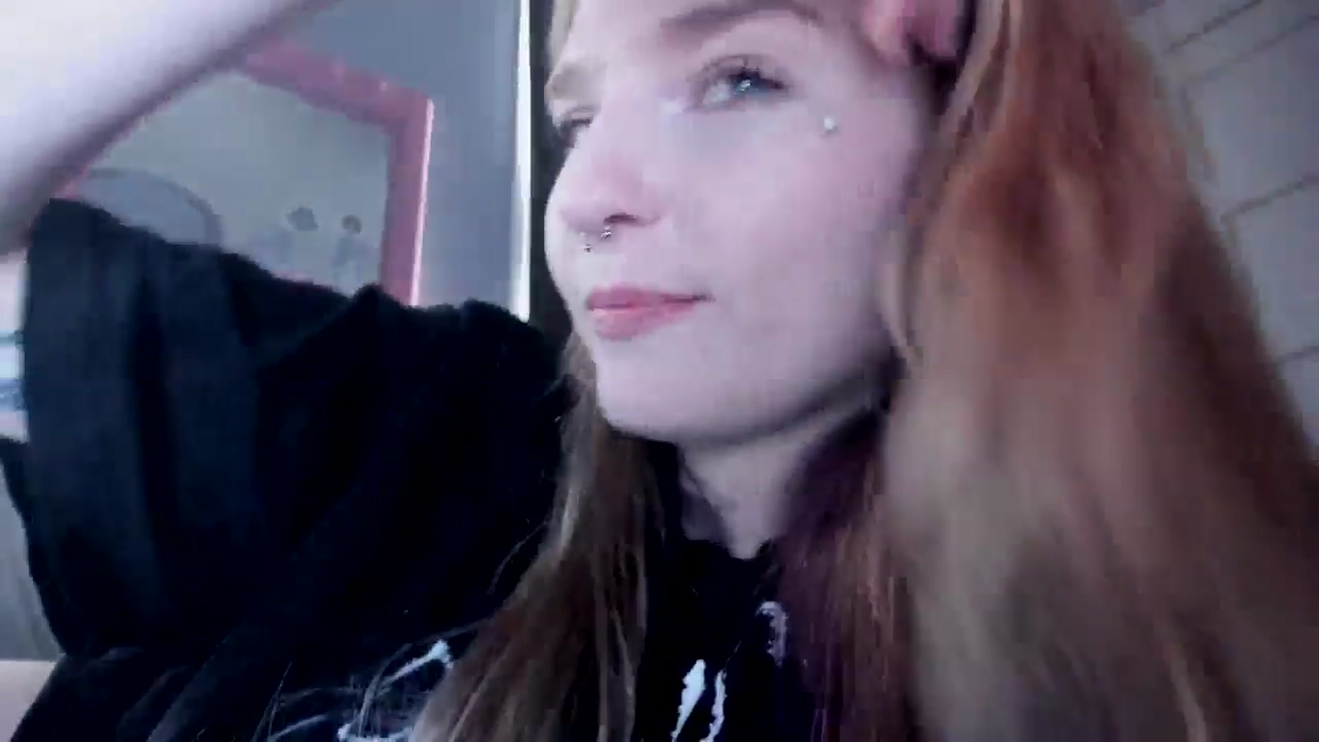 Gallery image thumbnail from DuckChan0's myfreecams stream on, 03/27/2026, 14:57 image 10 of 20
