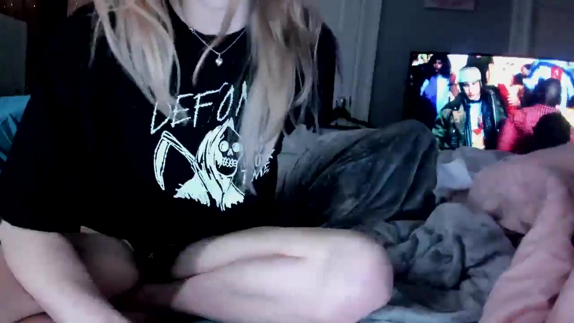 Gallery image thumbnail from DuckChan0's myfreecams stream on, 03/27/2026, 14:57 image 13 of 20