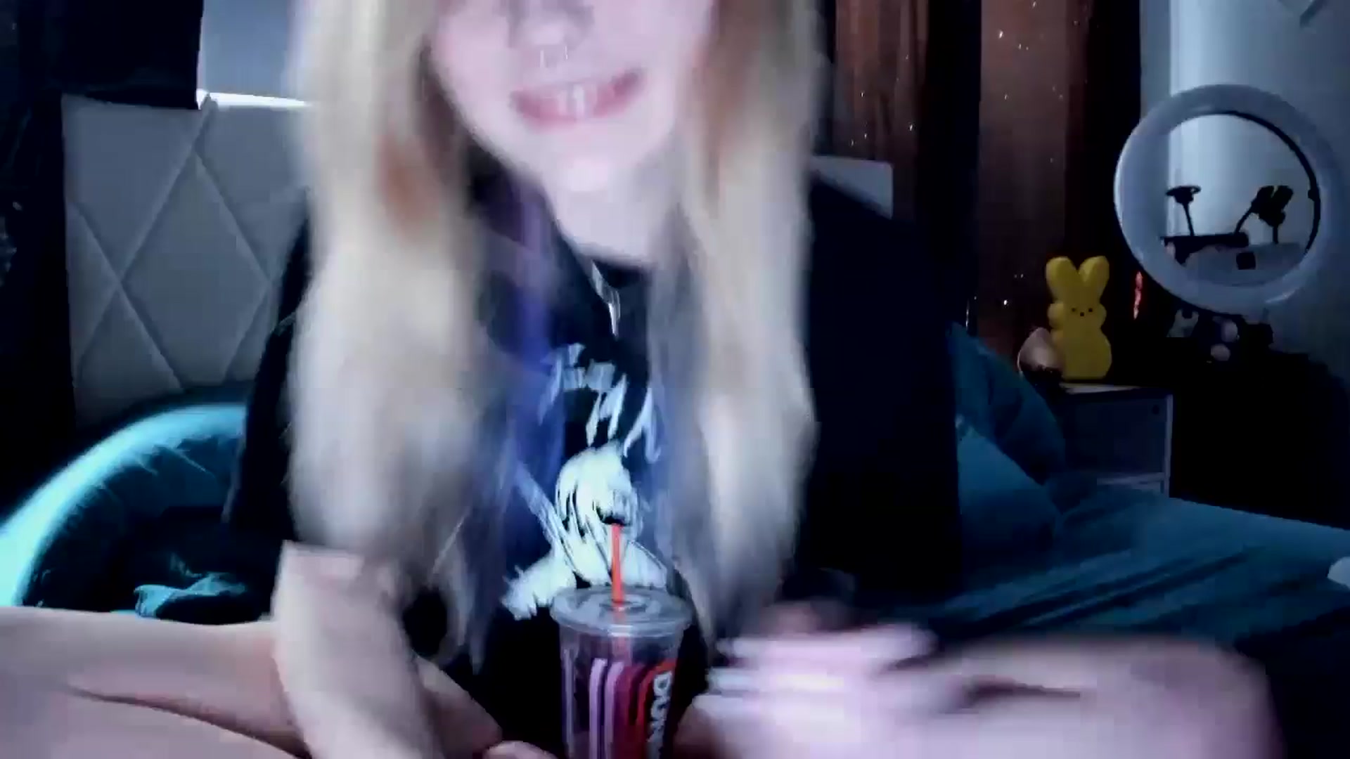 Gallery image thumbnail from DuckChan0's myfreecams stream on, 03/27/2026, 14:57 image 1 of 20