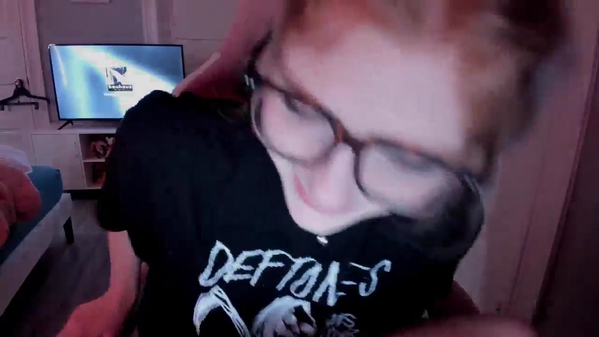 Gallery image thumbnail from DuckChan0's myfreecams stream on, 03/27/2026, 15:41 image 17 of 20
