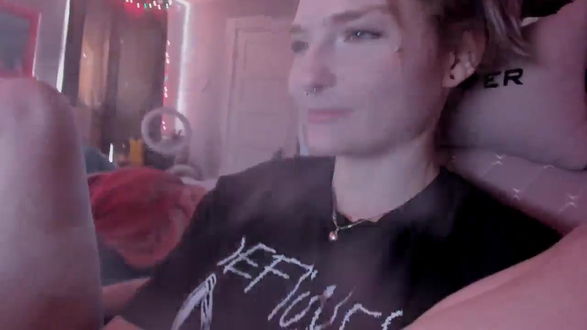 Gallery image thumbnail from DuckChan0's myfreecams stream on, 03/27/2026, 15:41 image 10 of 20