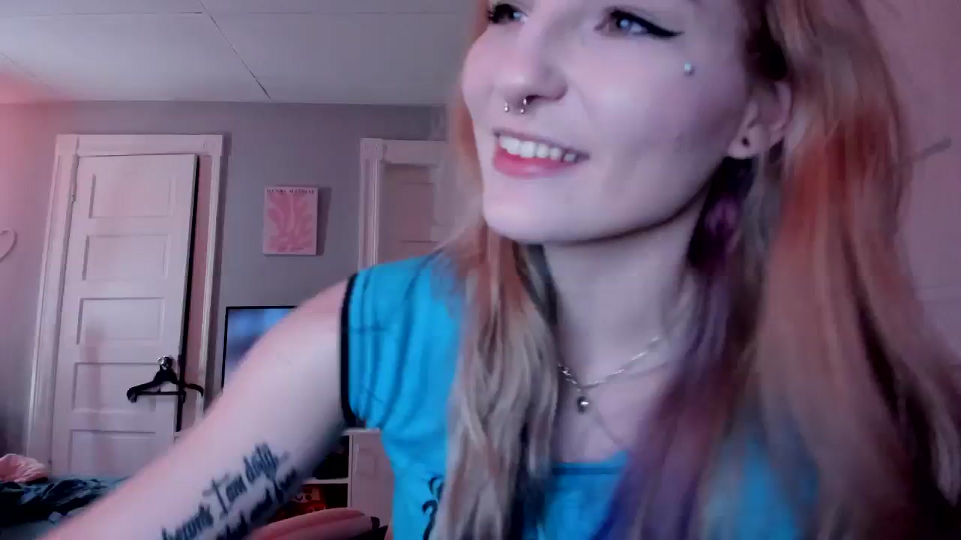 Gallery image thumbnail from DuckChan0's myfreecams stream on, 03/28/2026, 15:51 image 5 of 20