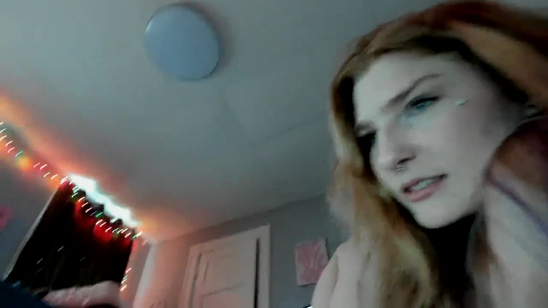 Gallery image thumbnail from DuckChan0's myfreecams stream on, 03/29/2026, 17:56 image 6 of 20