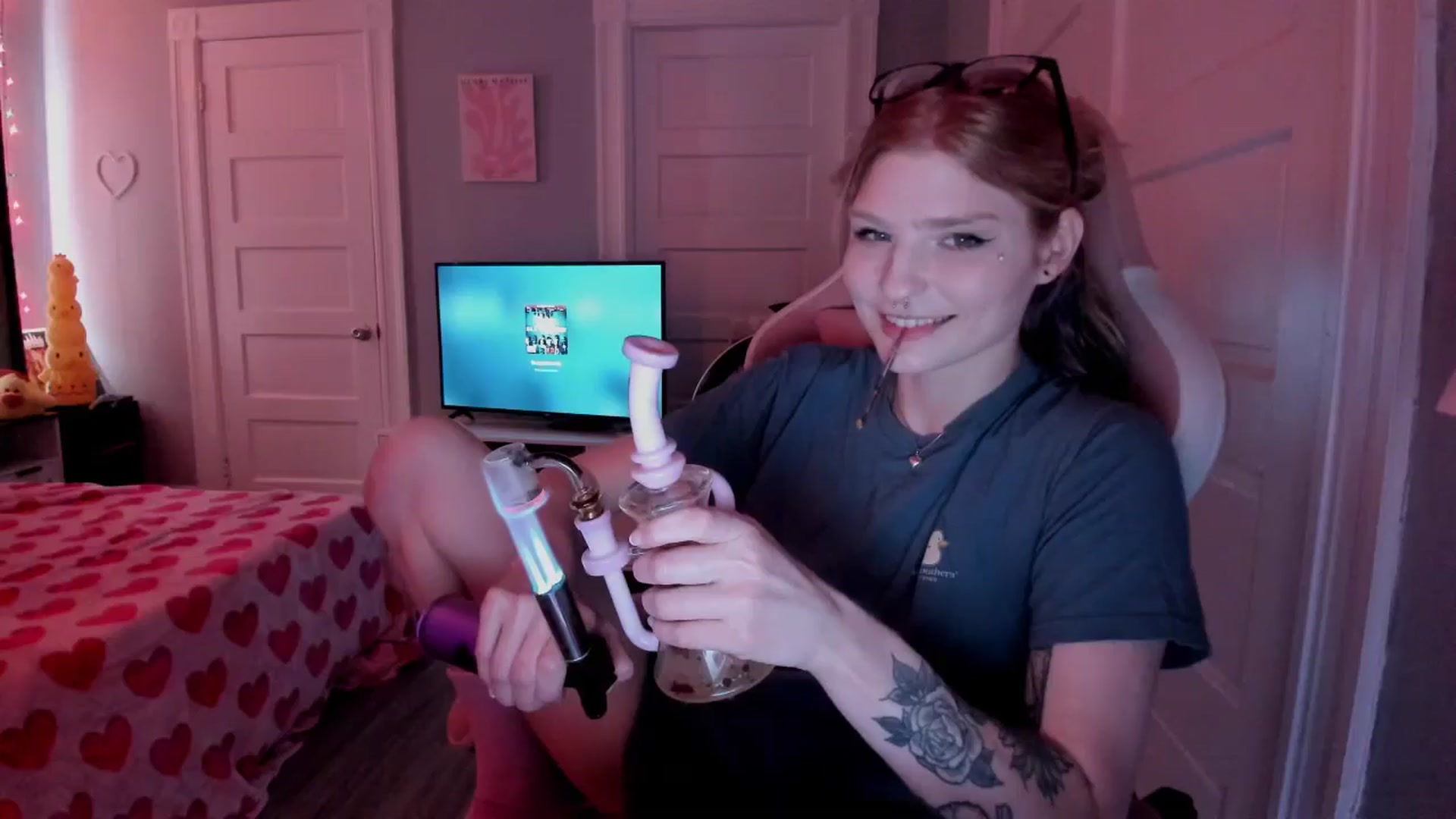 Gallery image thumbnail from DuckChan0's myfreecams stream on, 04/01/2026, 15:19 image 7 of 20