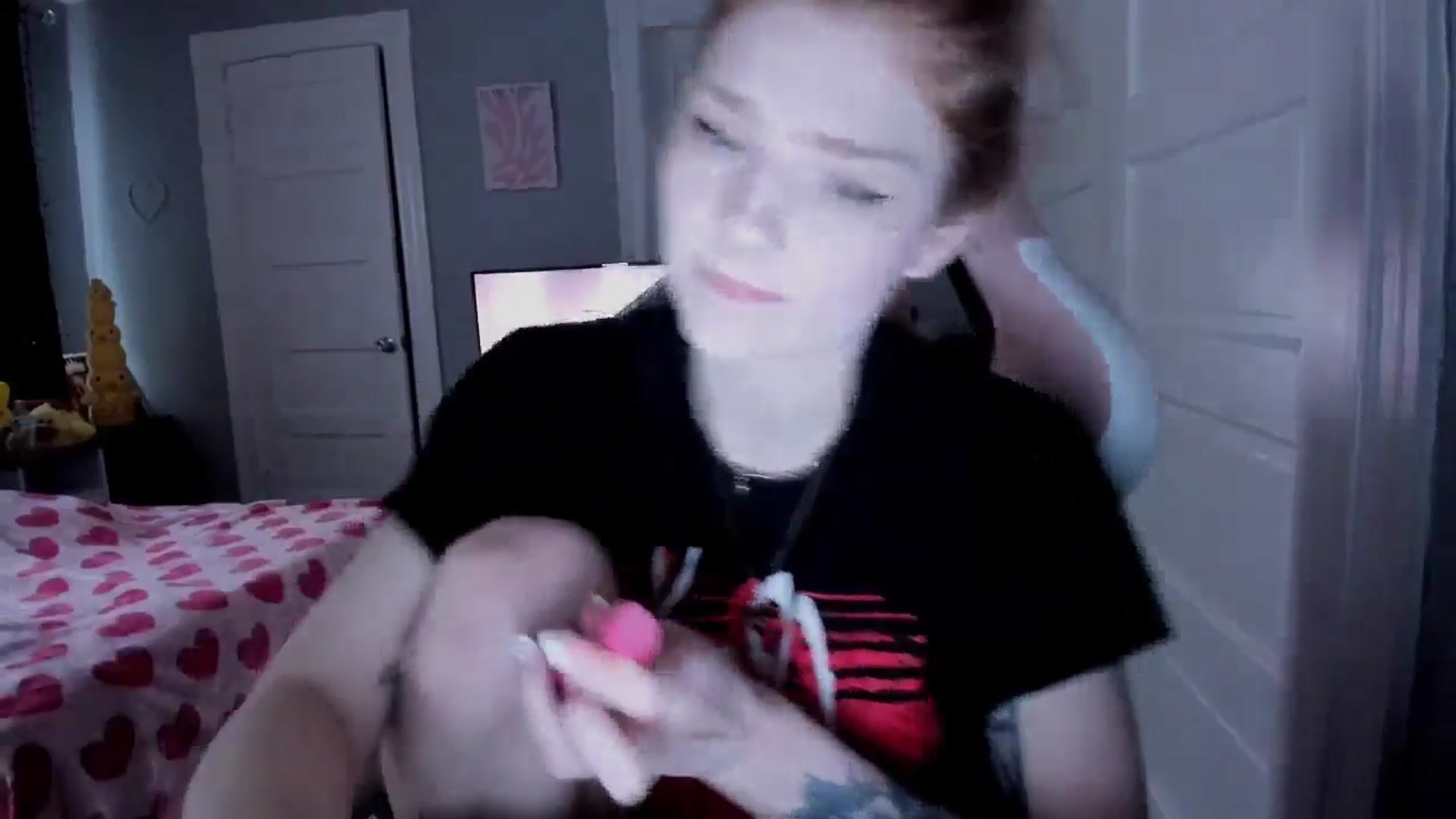 Gallery image thumbnail from DuckChan0's myfreecams stream on, 04/02/2026, 13:22 image 4 of 20