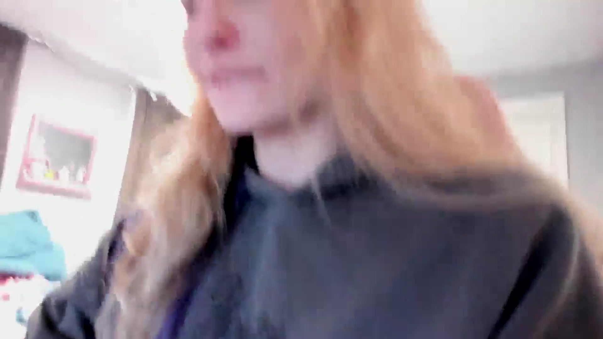 Gallery image thumbnail from DuckChan0's myfreecams stream on, 04/03/2026, 17:10 image 11 of 20
