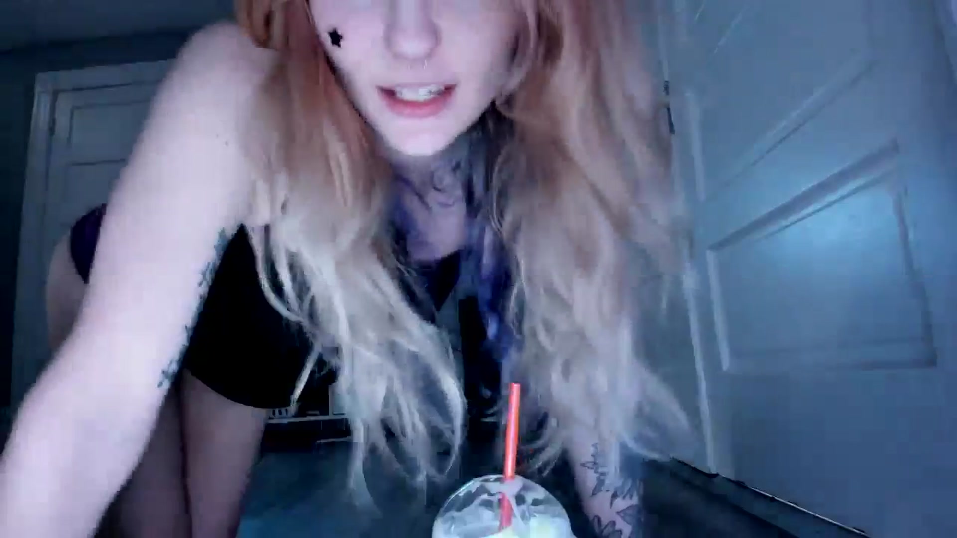 Gallery image thumbnail from DuckChan0's myfreecams stream on, 04/04/2026, 16:36 image 17 of 20