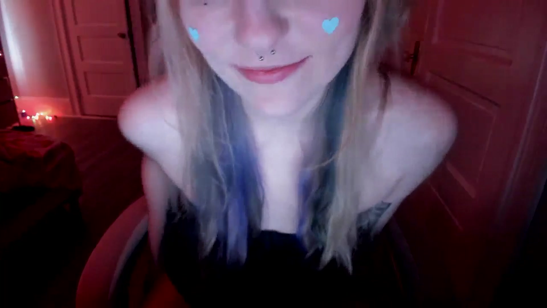 Gallery image thumbnail from DuckChan0's myfreecams stream on, 04/06/2026, 16:24 image 11 of 20