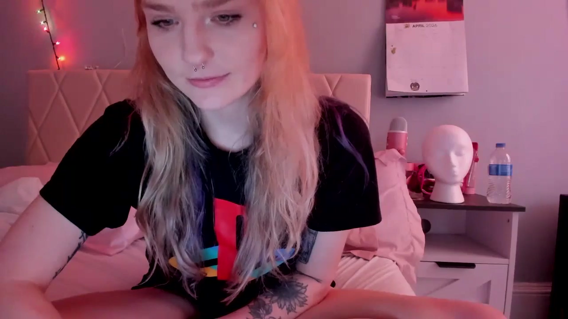 Gallery image thumbnail from DuckChan0's myfreecams stream on, 04/13/2026, 17:15 image 13 of 20