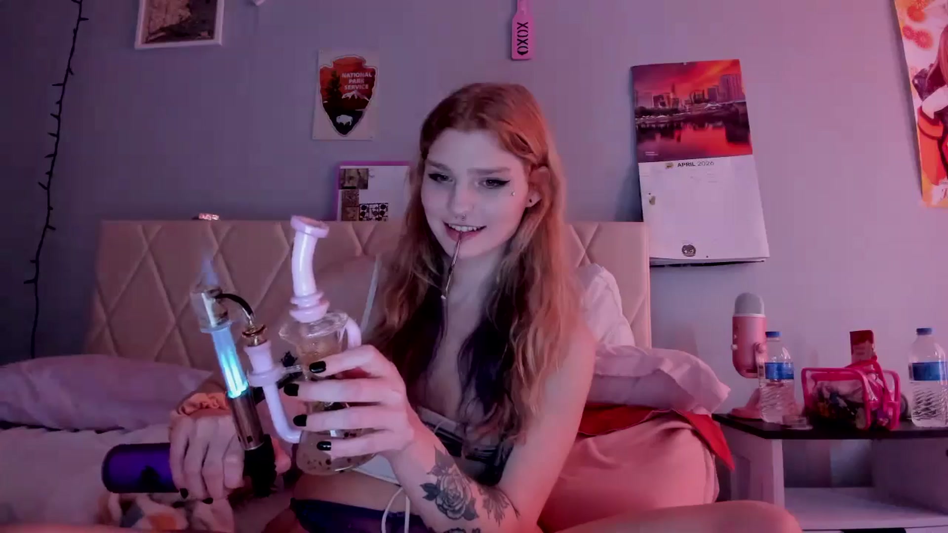 Gallery image thumbnail from DuckChan0's myfreecams stream on, 04/14/2026, 18:48 image 8 of 20
