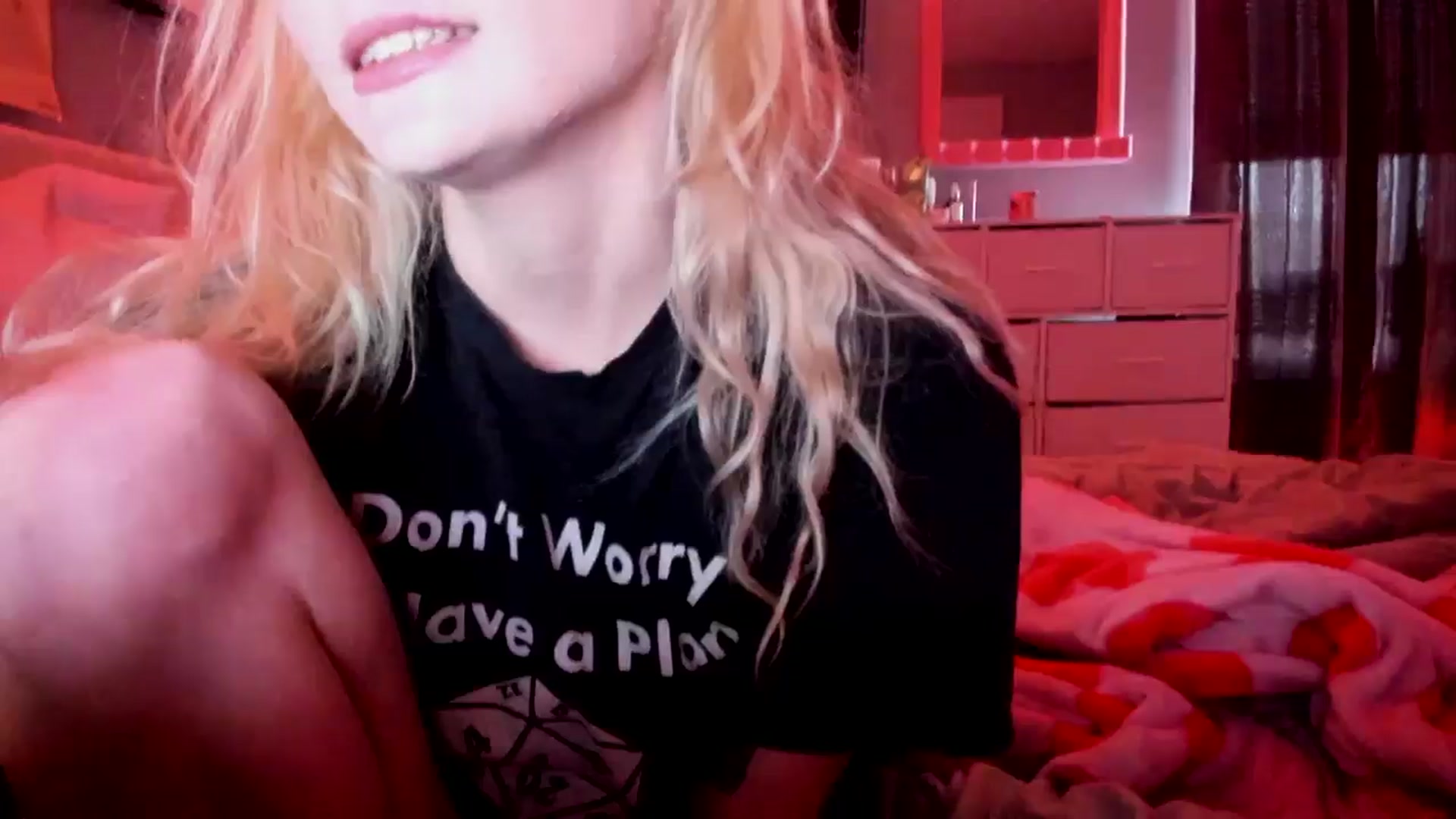 Gallery image thumbnail from DuckChan0's myfreecams stream on, 05/08/2026, 16:42 image 12 of 20