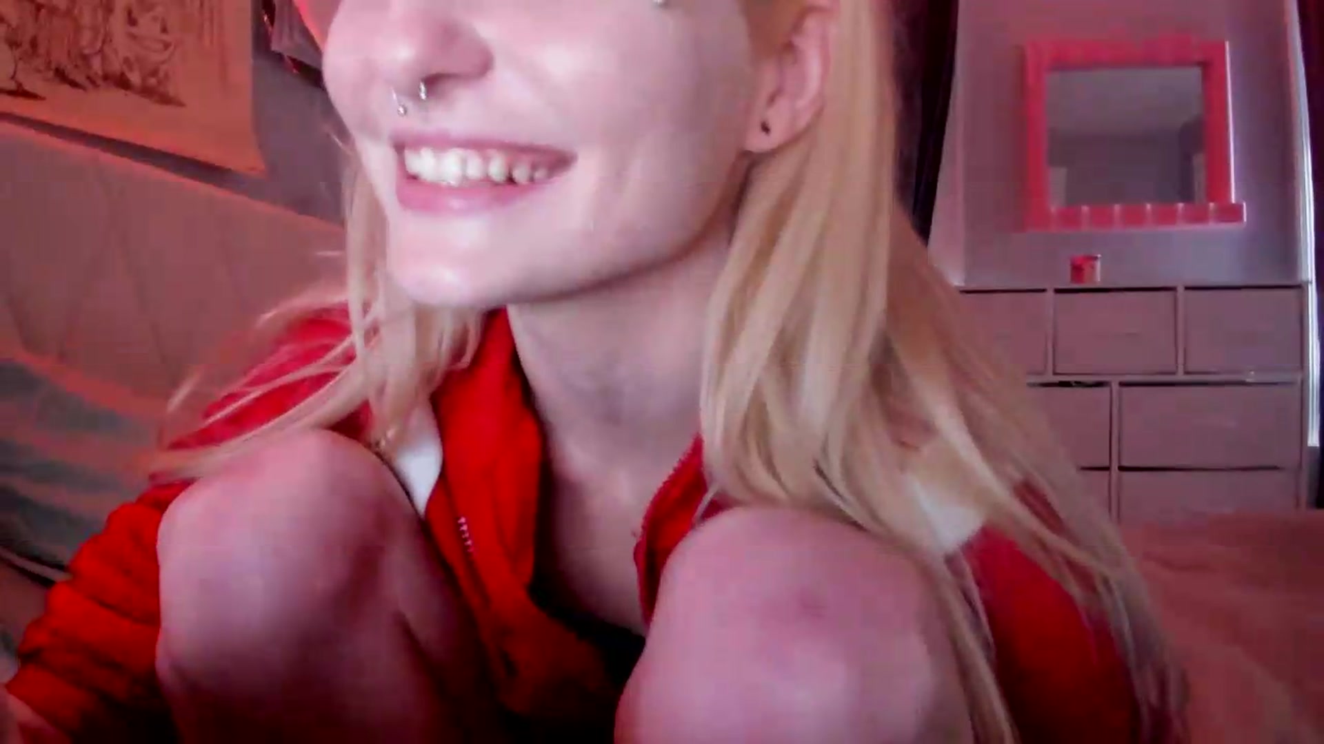 Gallery image thumbnail from DuckChan0's myfreecams stream on, 05/18/2026, 17:01 image 6 of 20
