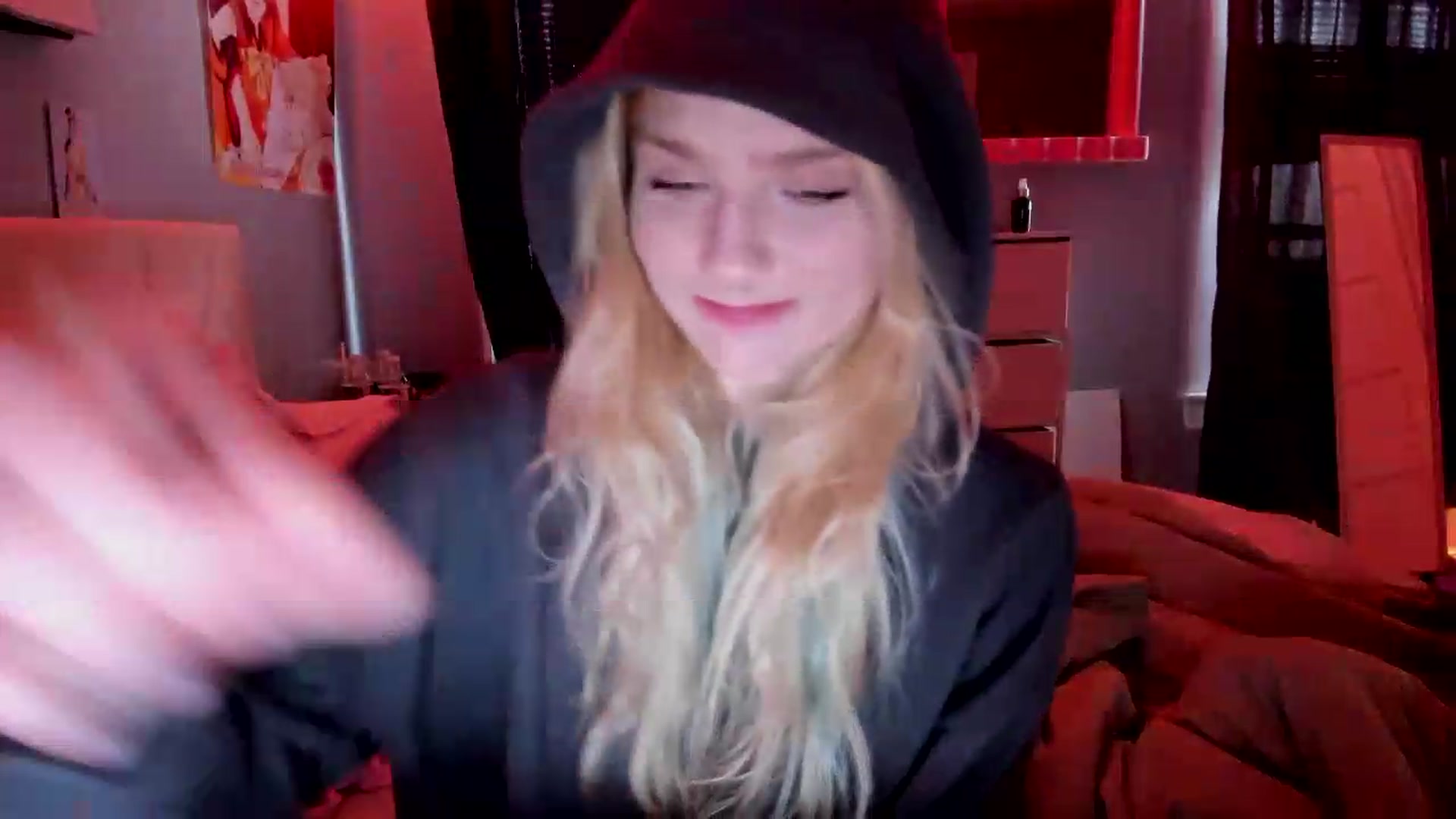 Gallery image thumbnail from DuckChan0's myfreecams stream on, 05/27/2026, 17:59 image 2 of 20