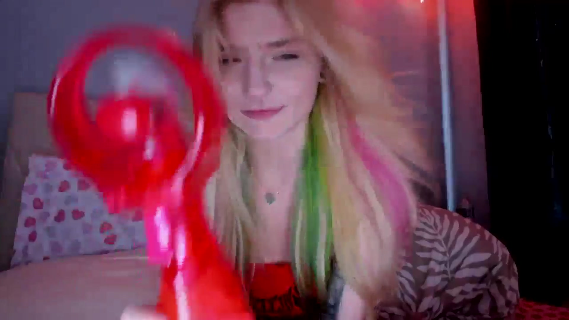 Gallery image thumbnail from DuckChan0's myfreecams stream on, 06/12/2026, 21:14 image 17 of 20