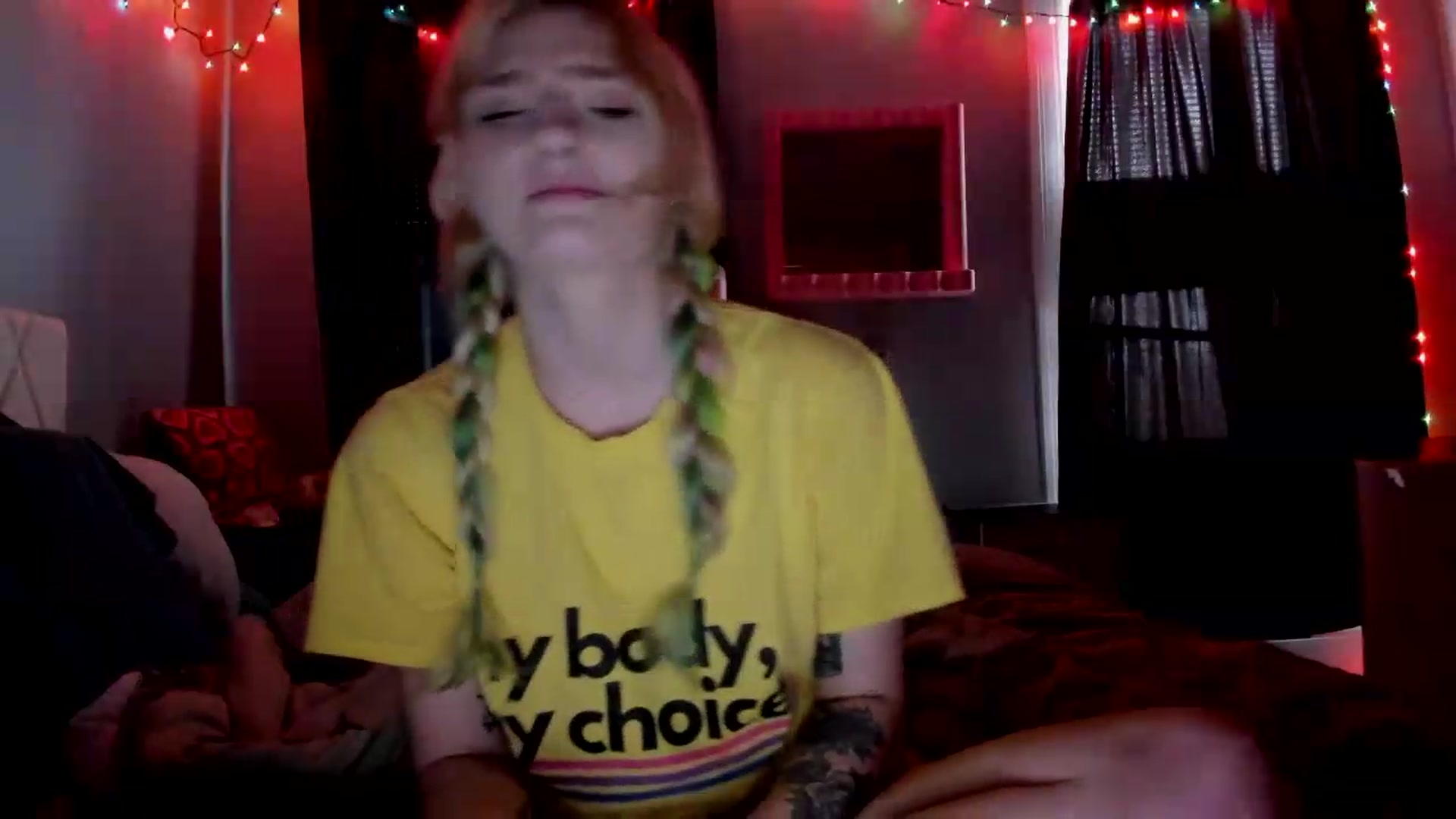 Gallery image thumbnail from DuckChan0's myfreecams stream on, 06/20/2026, 15:28 image 11 of 20