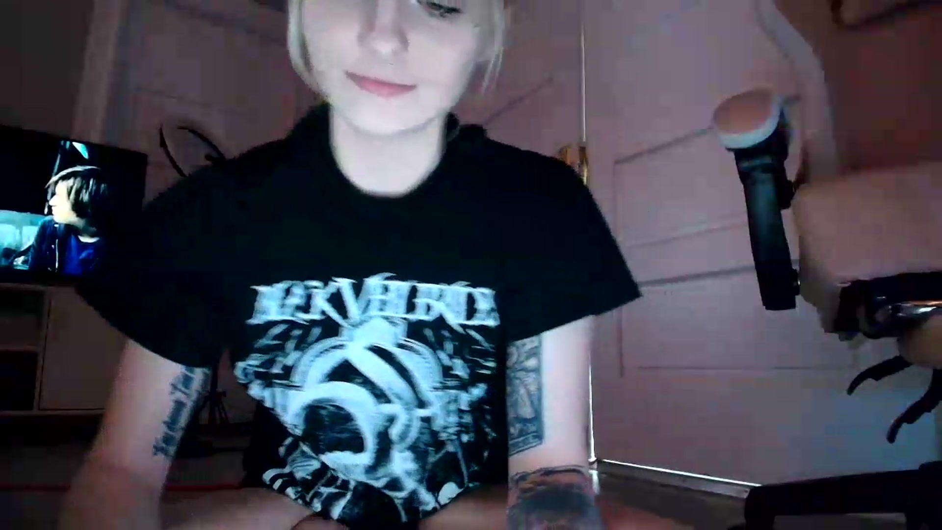 Gallery image thumbnail from DuckChan0's myfreecams stream on, 07/03/2026, 17:44 image 7 of 20