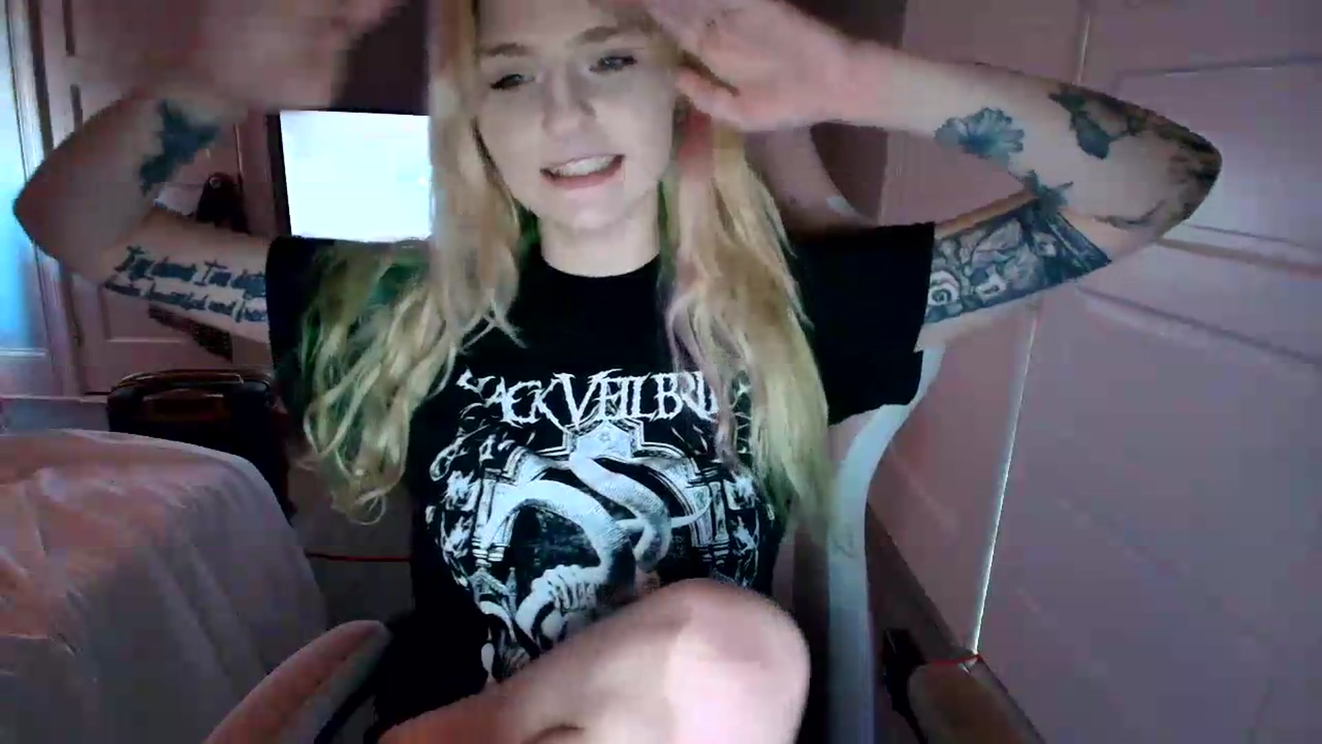 Gallery image thumbnail from DuckChan0's myfreecams stream on, 07/03/2026, 18:58 image 8 of 20