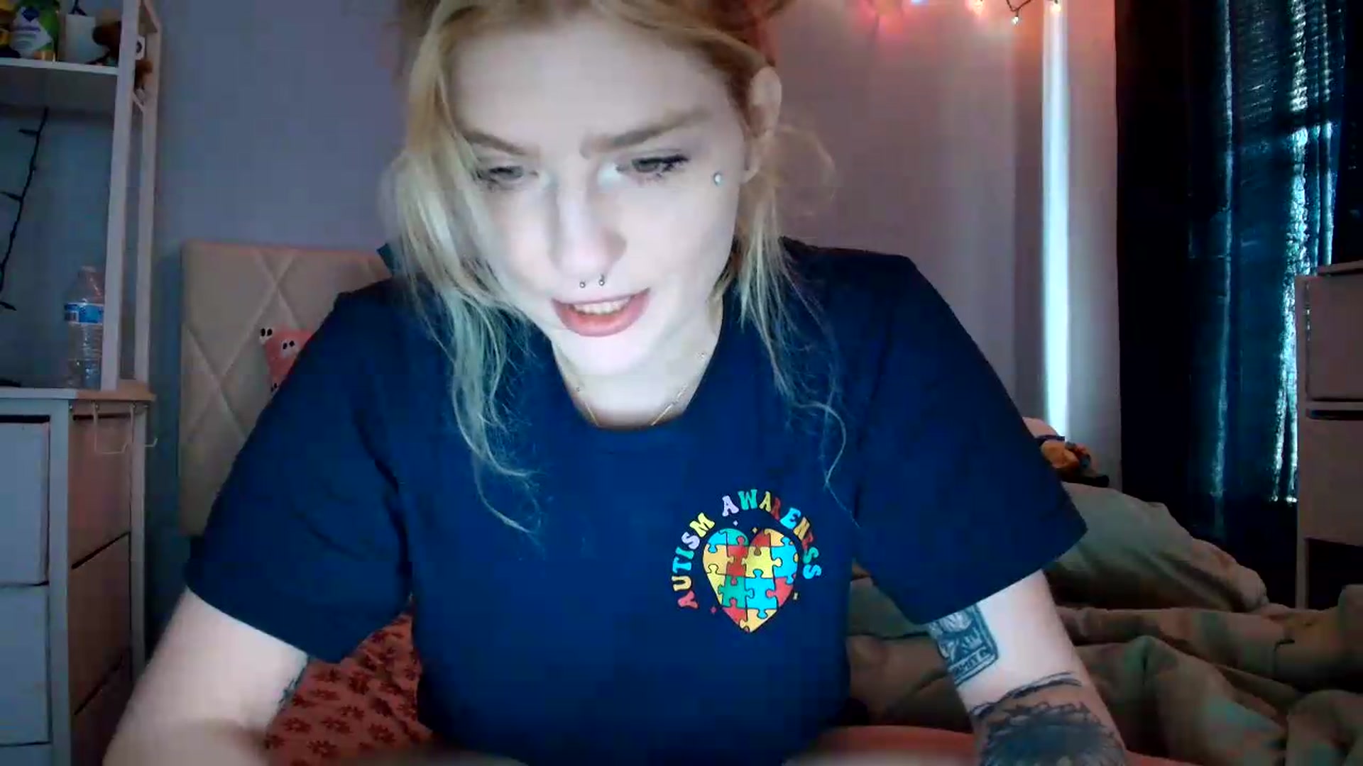 Gallery image thumbnail from DuckChan0's myfreecams stream on, 07/05/2026, 14:37 image 8 of 20