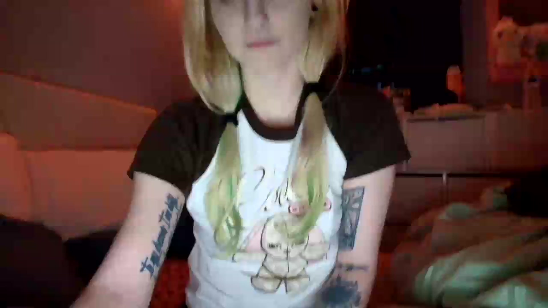 Gallery image thumbnail from DuckChan0's myfreecams stream on, 07/09/2026, 24:39 image 1 of 20