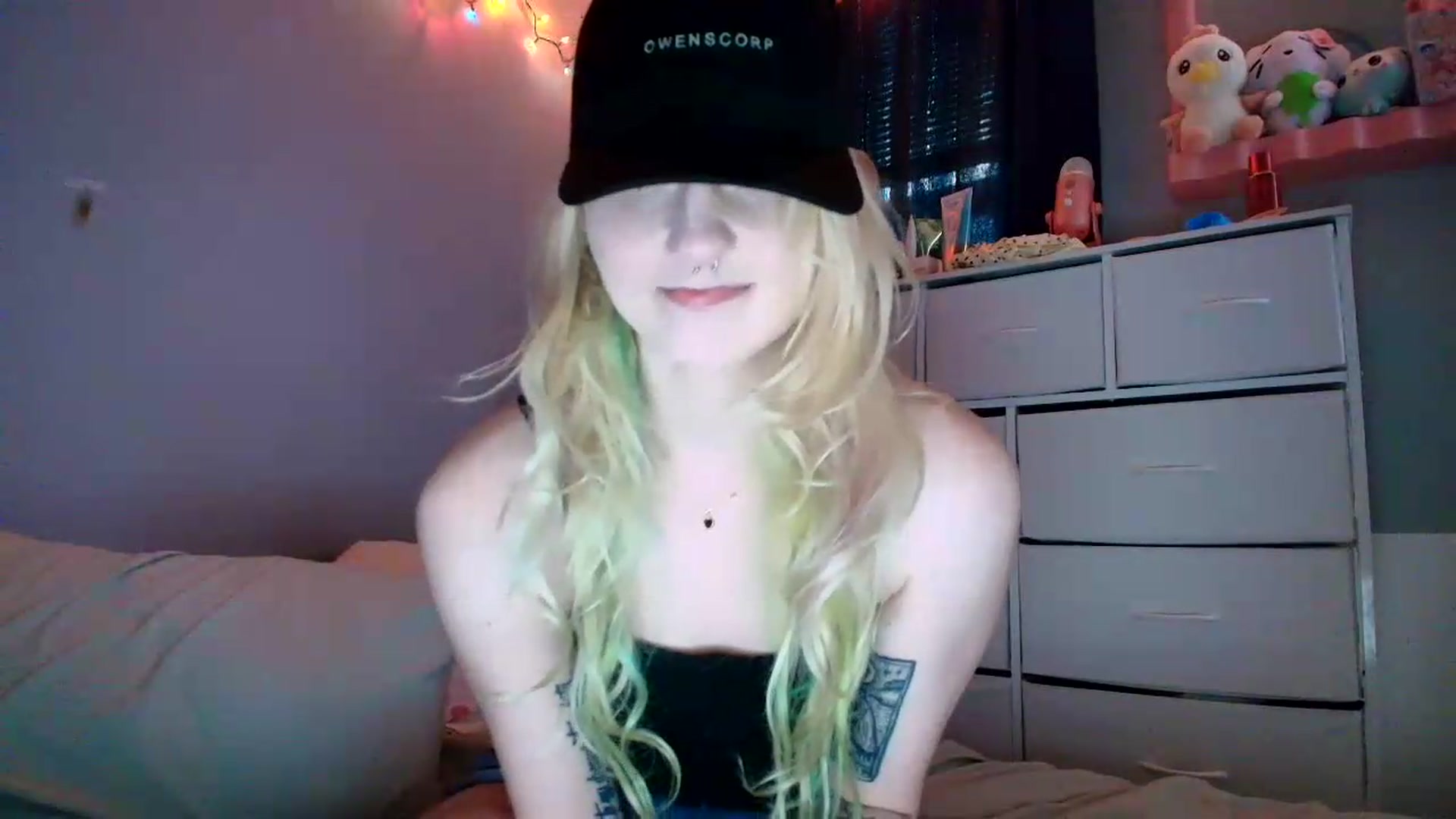 Gallery image thumbnail from DuckChan0's myfreecams stream on, 07/12/2026, 19:58 image 7 of 20