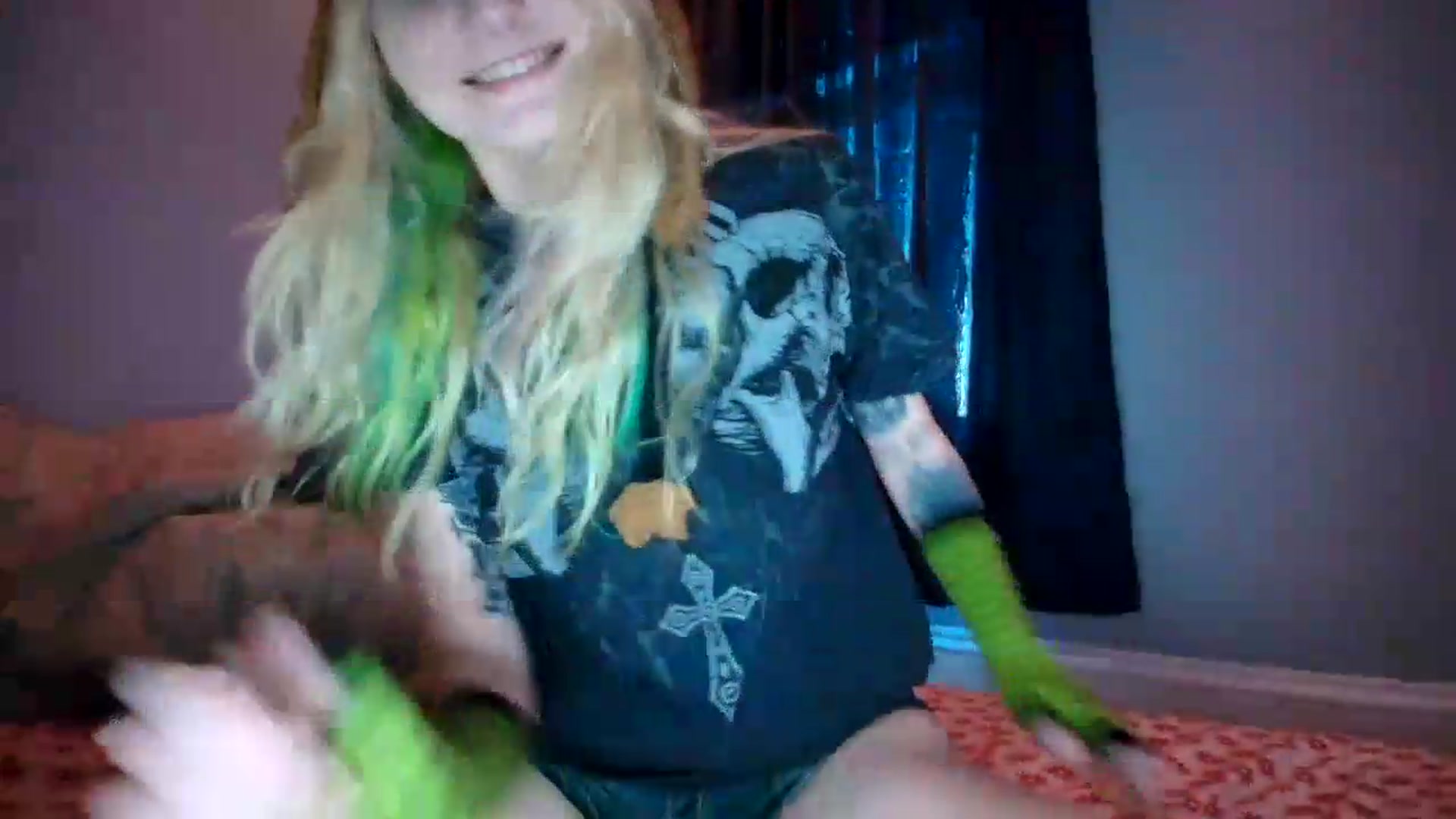 Gallery image thumbnail from DuckChan0's myfreecams stream on, 07/17/2026, 20:31 image 15 of 20