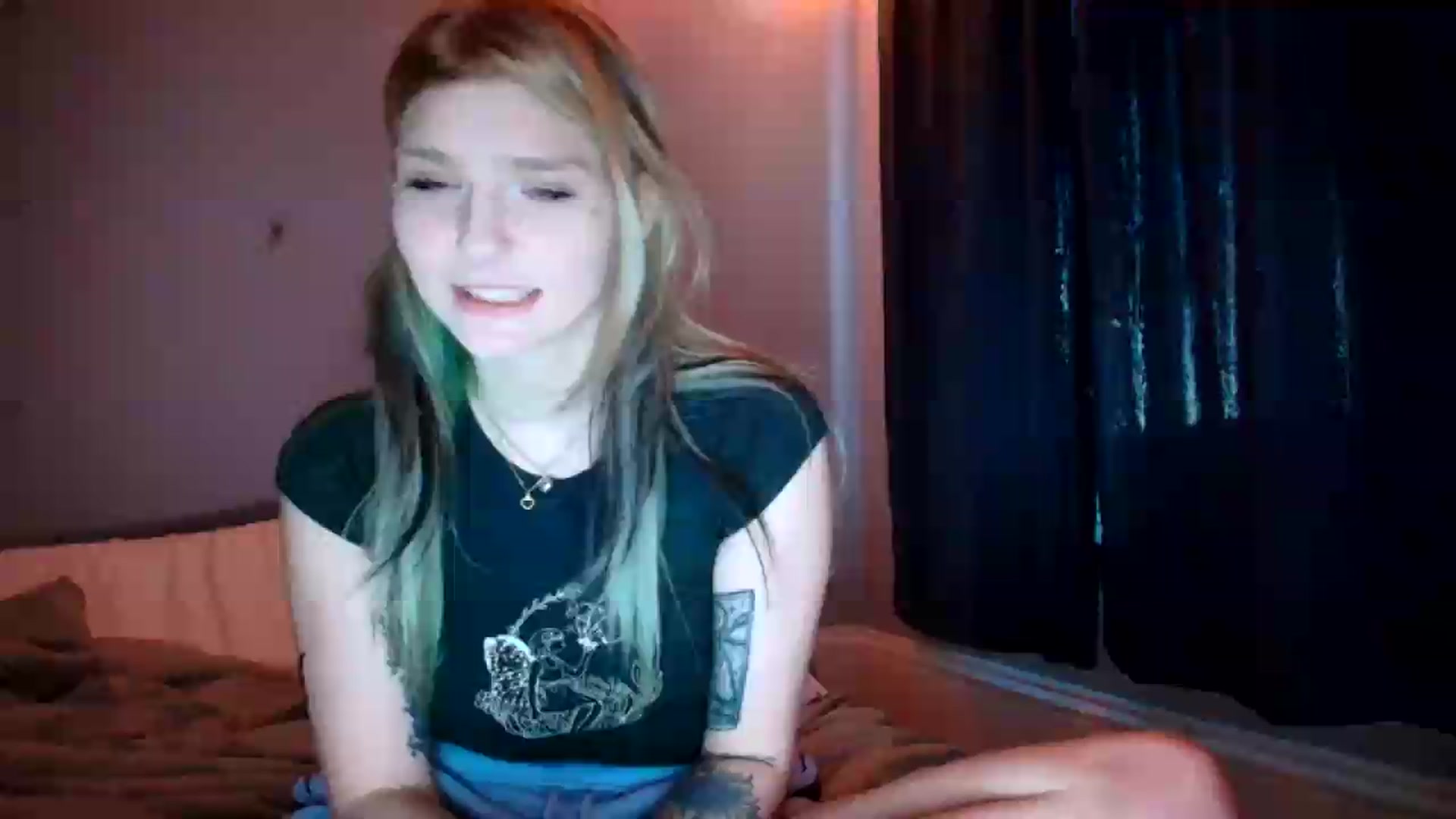Gallery image thumbnail from DuckChan0's myfreecams stream on, 07/31/2026, 24:04 image 1 of 20