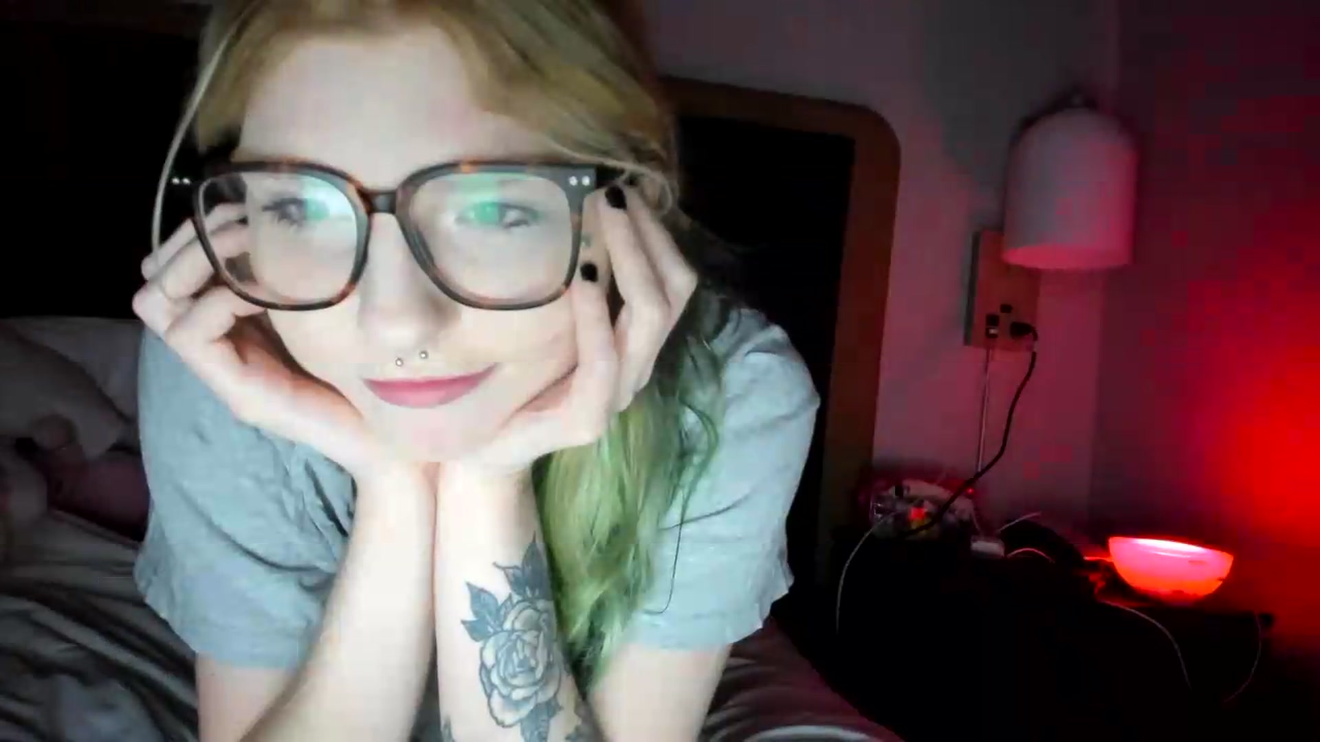 Gallery image thumbnail from DuckChan0's myfreecams stream on, 08/07/2026, 24:00 image 4 of 20