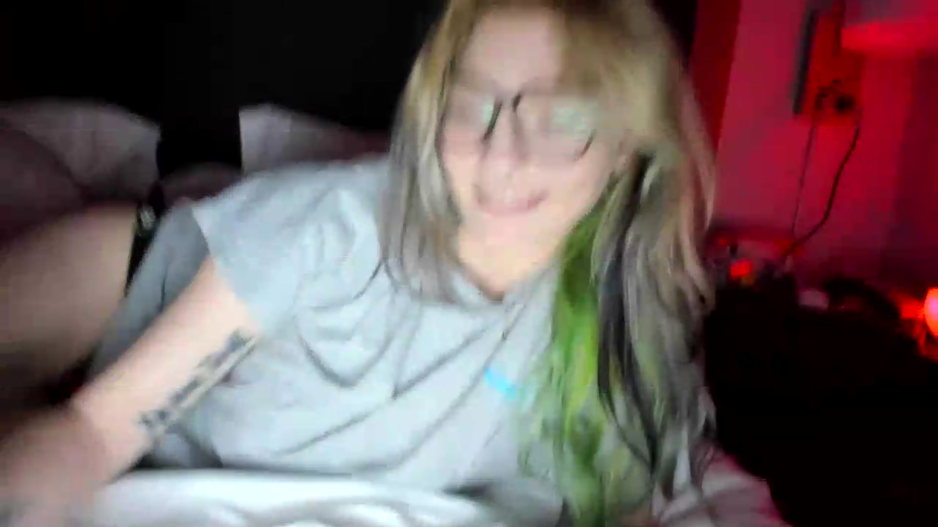 Gallery image thumbnail from DuckChan0's myfreecams stream on, 08/07/2026, 24:15 image 16 of 20