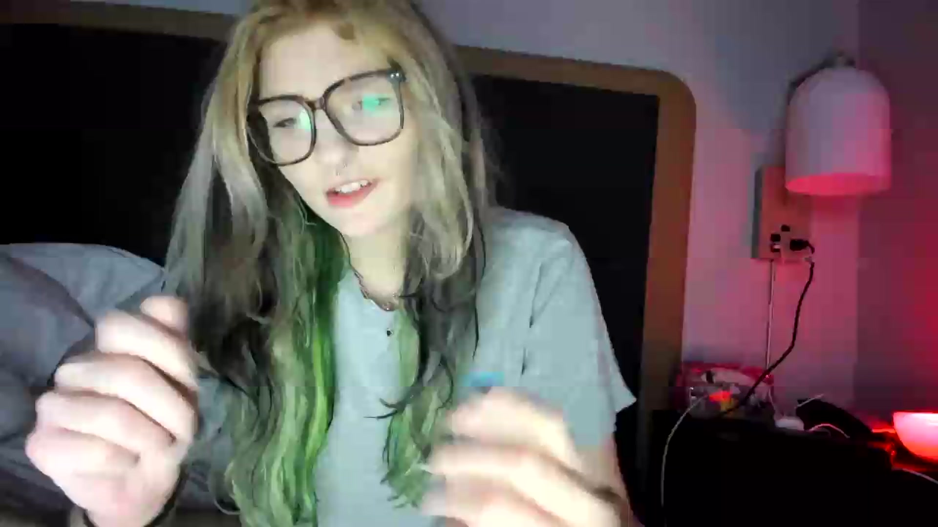 Gallery image thumbnail from DuckChan0's myfreecams stream on, 08/07/2026, 24:15 image 1 of 20