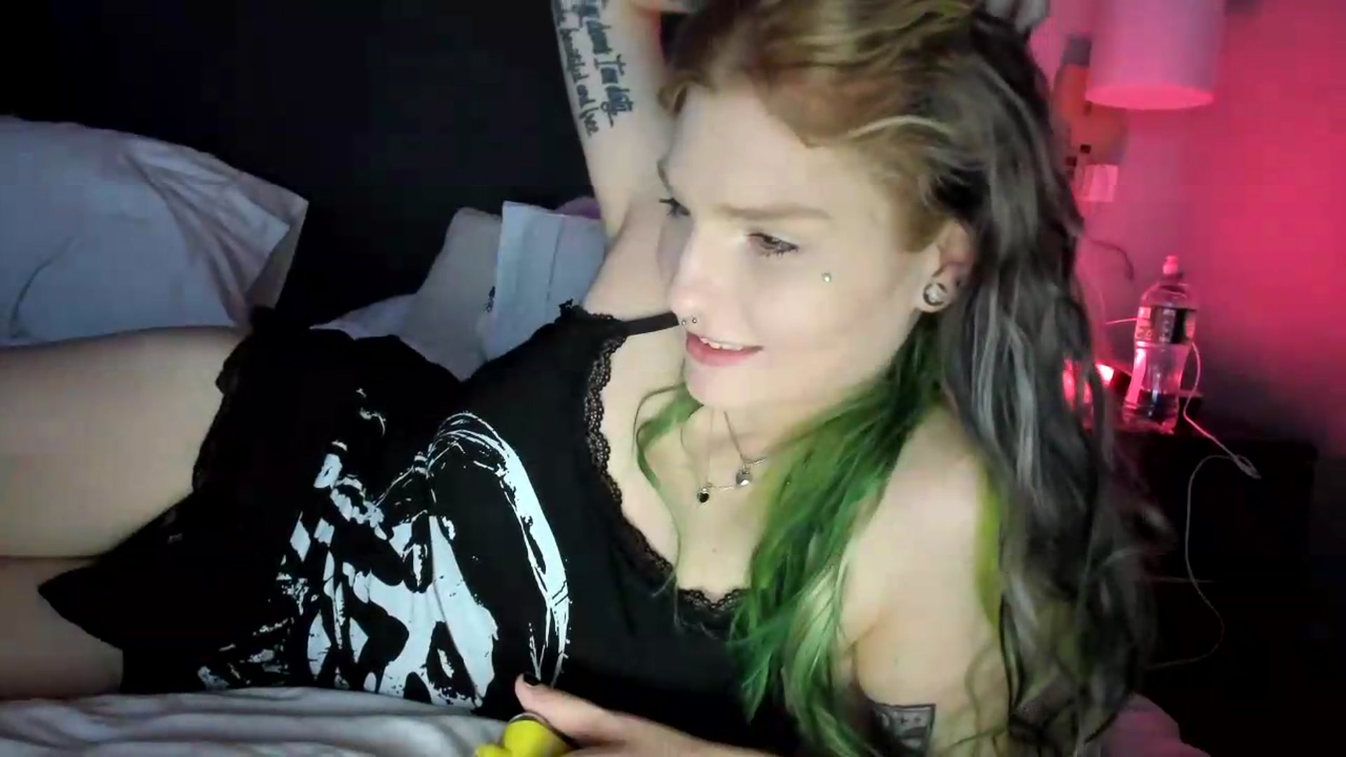 Gallery image thumbnail from DuckChan0's myfreecams stream on, 08/08/2026, 21:54 image 11 of 20