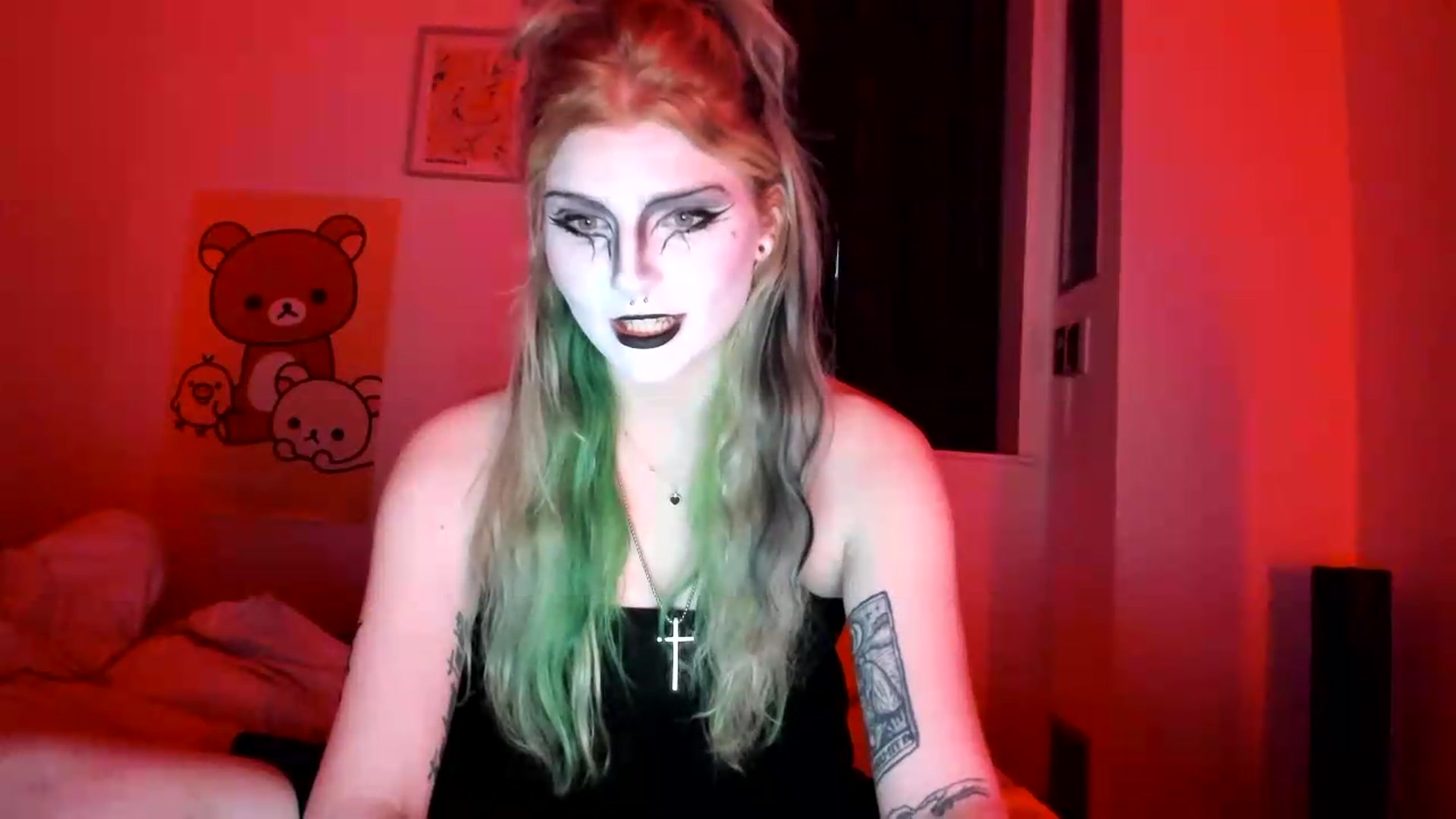 Gallery image thumbnail from DuckChan0's myfreecams stream on, 08/30/2026, 24:36 image 7 of 20