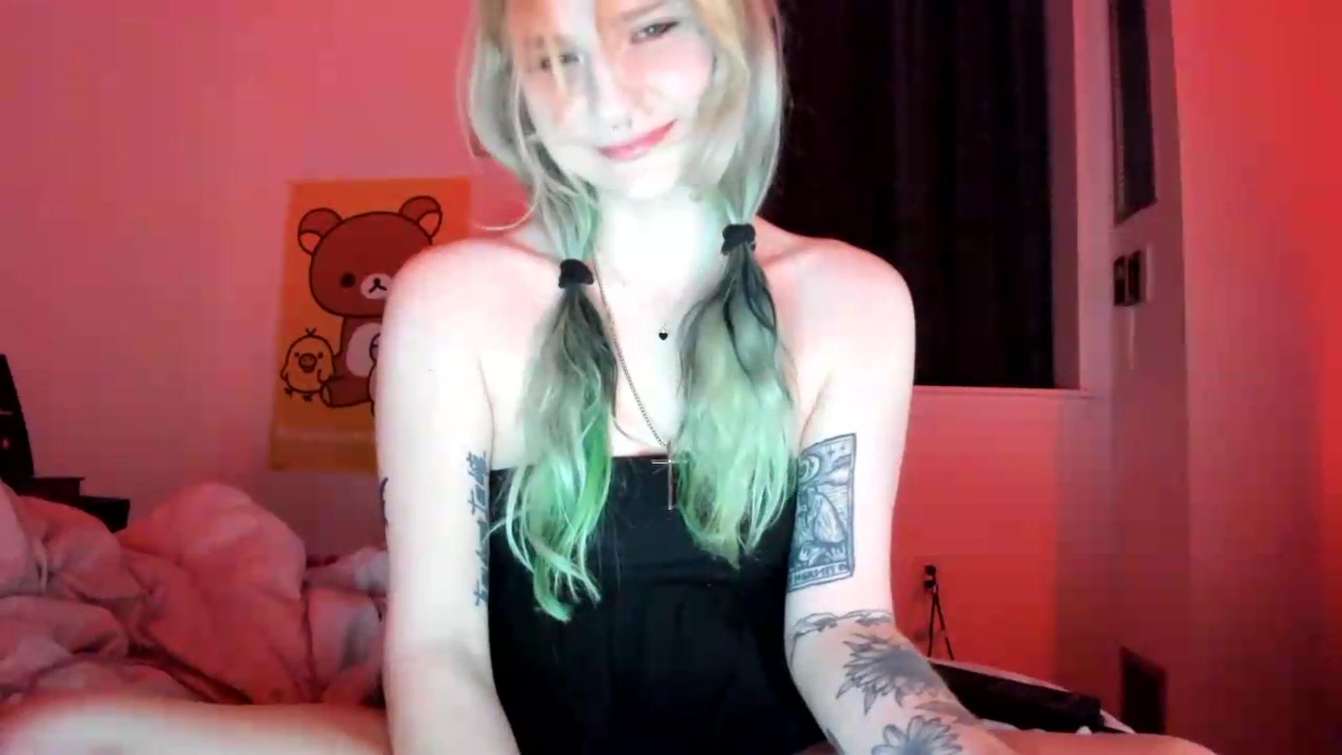Gallery image thumbnail from DuckChan0's myfreecams stream on, 08/30/2026, 02:46 image 10 of 20