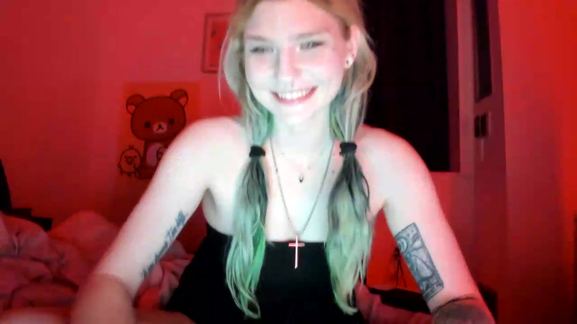 Gallery image thumbnail from DuckChan0's myfreecams stream on, 08/30/2026, 02:46 image 12 of 20