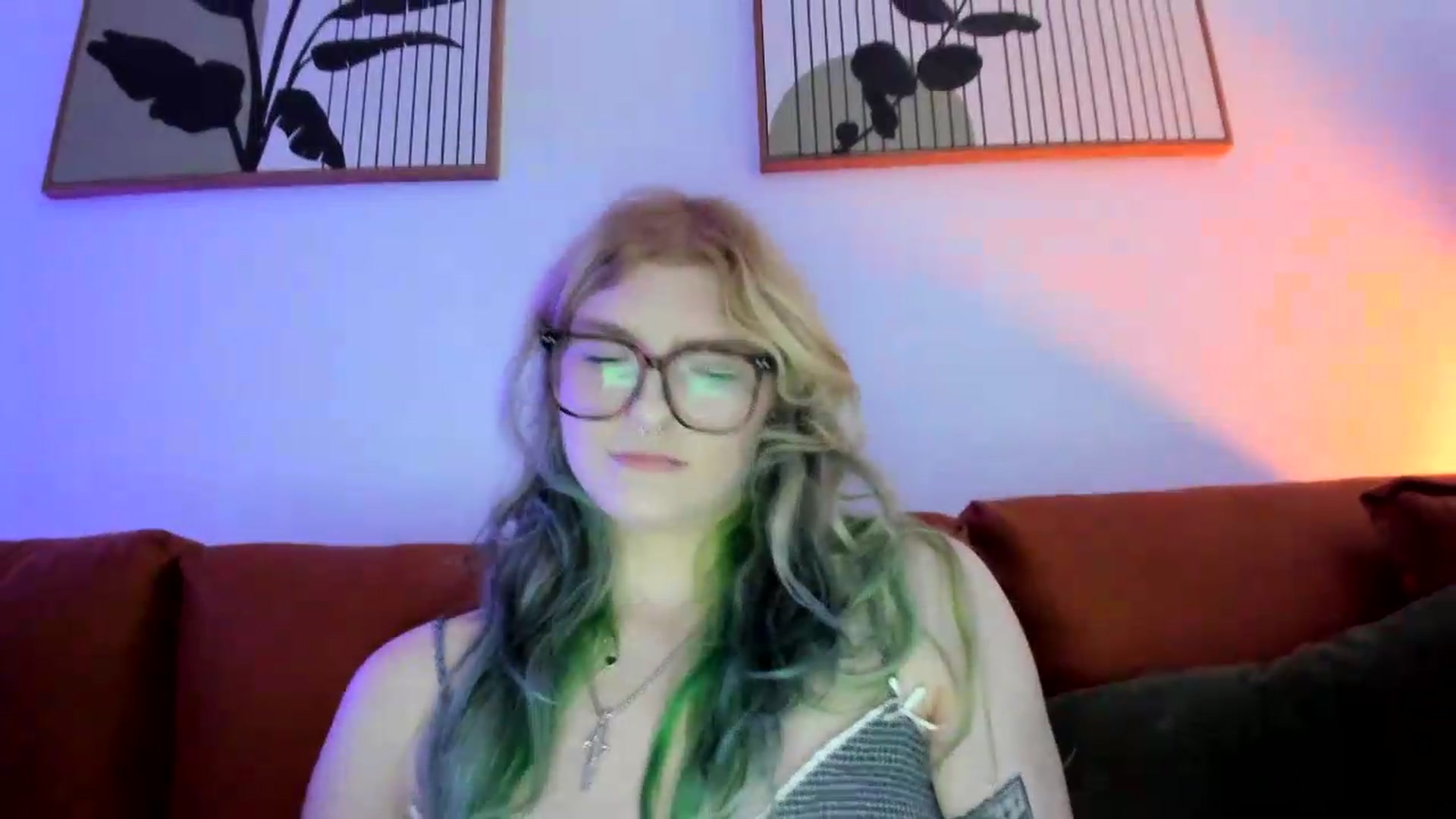 Gallery image thumbnail from DuckChan0's myfreecams stream on, 08/31/2026, 16:28 image 10 of 20