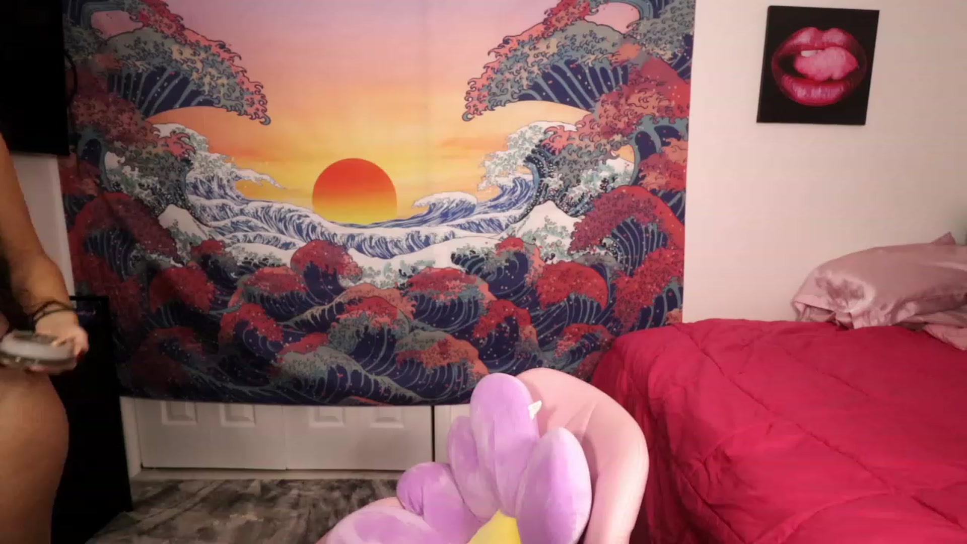 Gallery image thumbnail from Dulce_DiazX's myfreecams stream on, 11/23/2022, 01:14 image 15 of 20