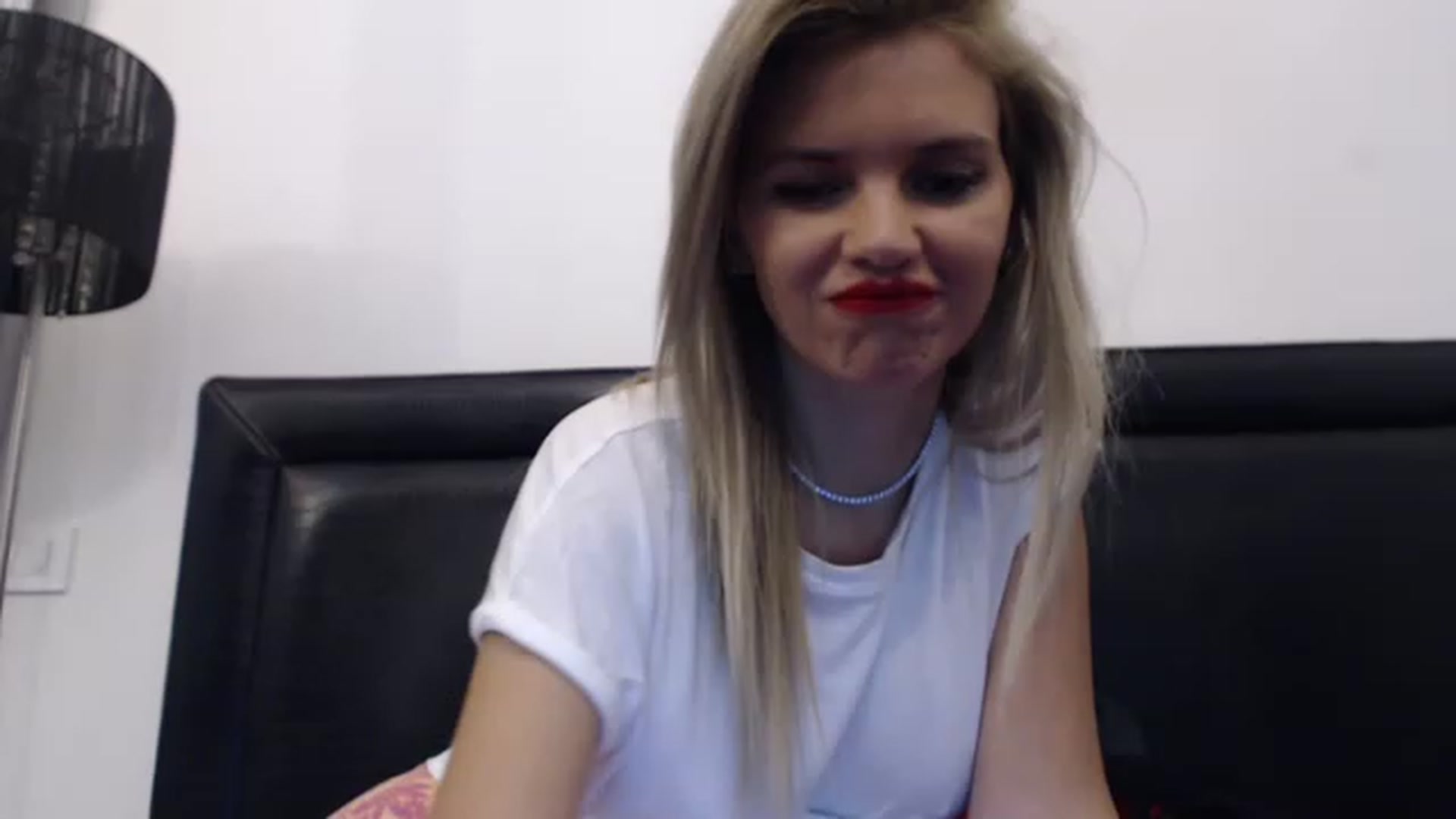 Gallery image thumbnail from Dulcineaa's myfreecams stream on, 05/12/2023, 14:17 image 15 of 20