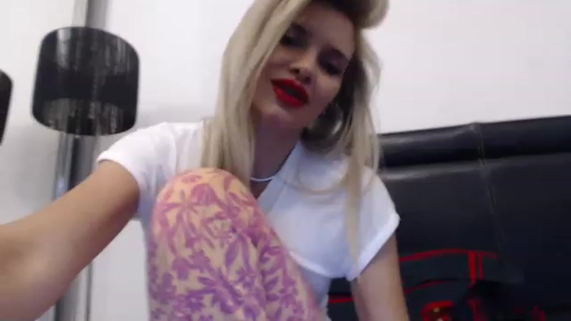 Gallery image thumbnail from Dulcineaa's myfreecams stream on, 05/12/2023, 14:17 image 20 of 20