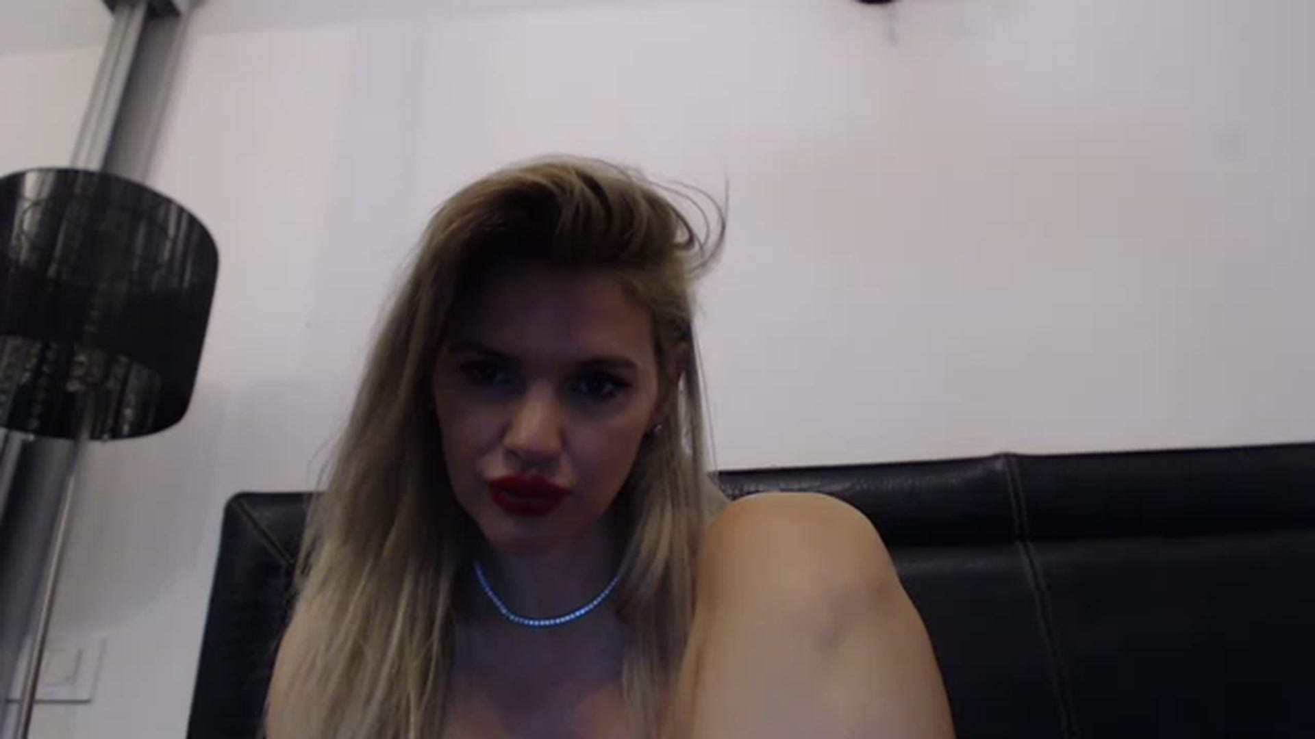 Gallery image thumbnail from Dulcineaa's myfreecams stream on, 05/12/2023, 15:23 image 16 of 20