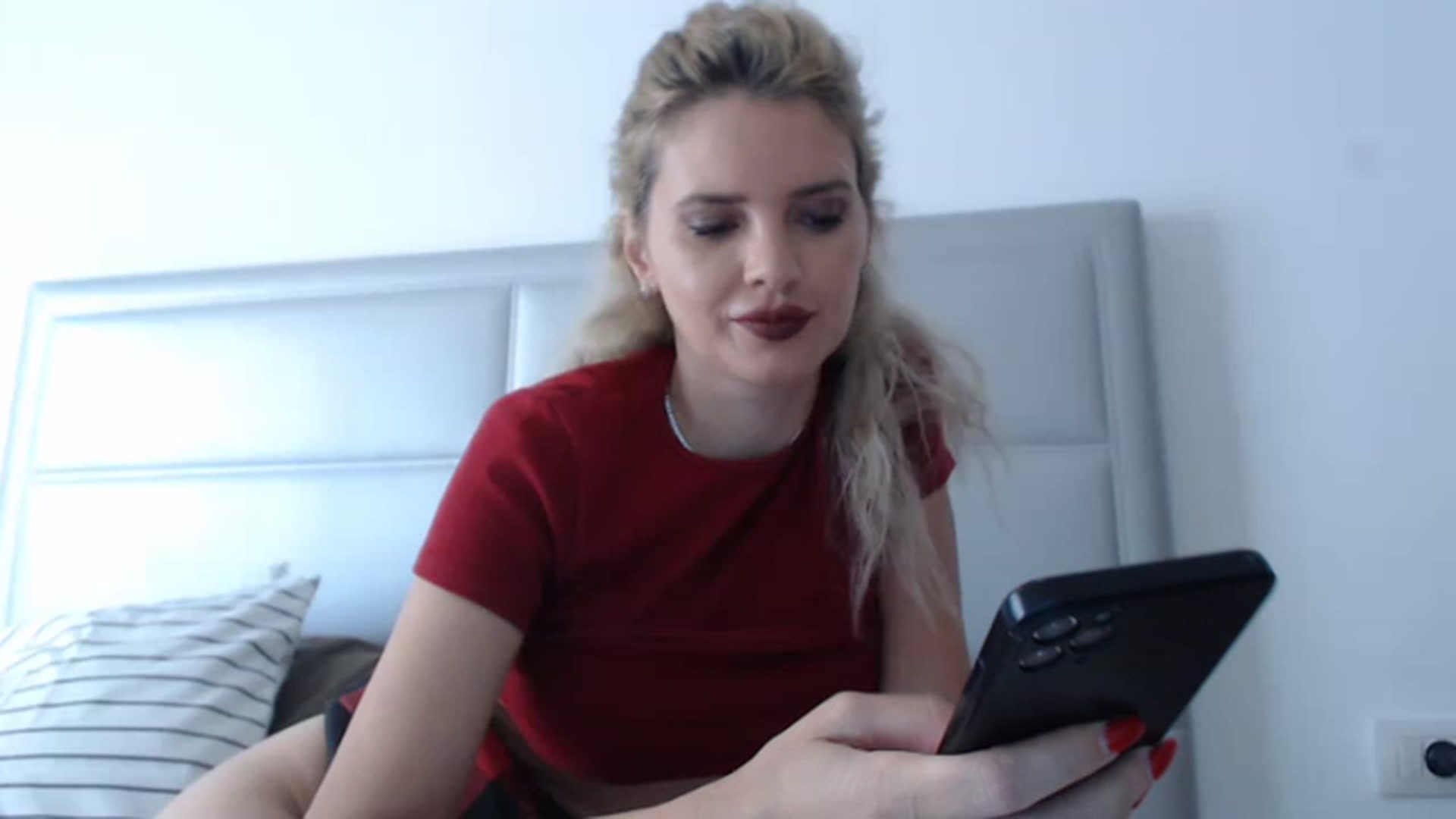 Gallery image thumbnail from Dulcineaa's myfreecams stream on, 06/10/2023, 14:39 image 9 of 20