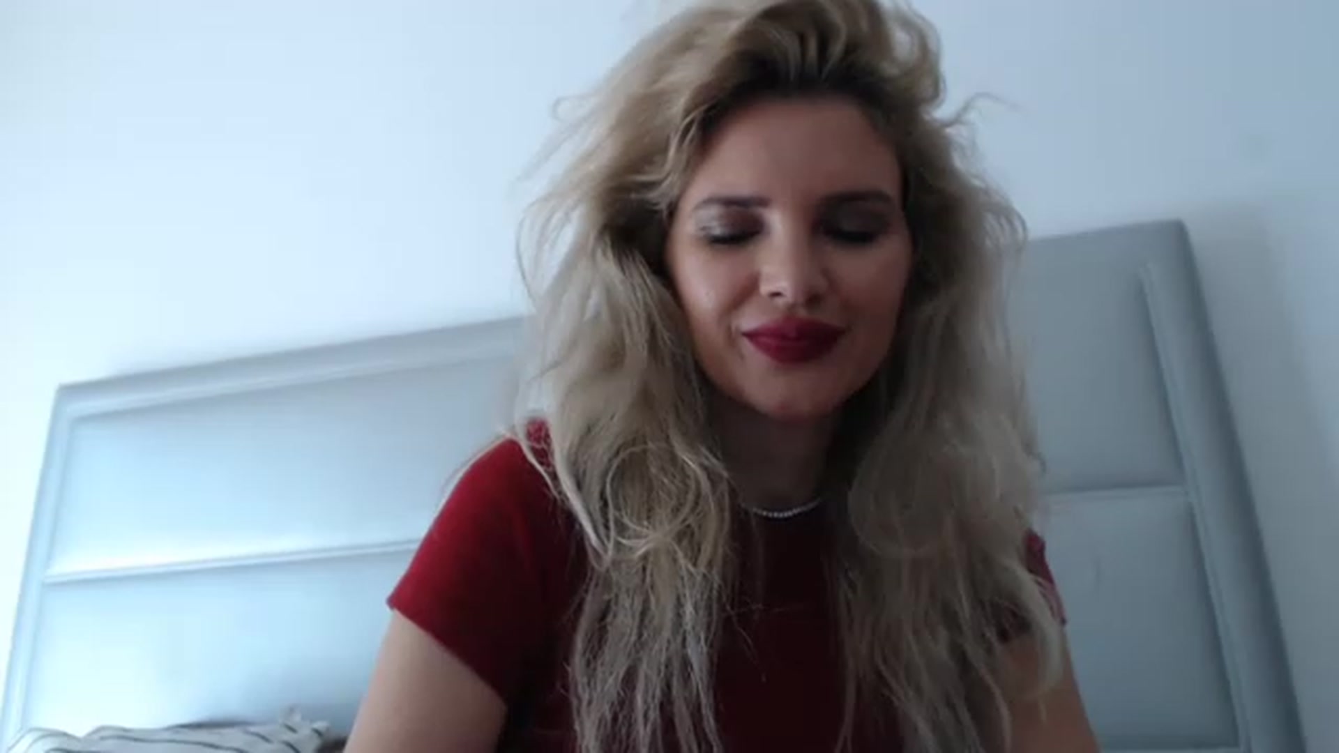 Gallery image thumbnail from Dulcineaa's myfreecams stream on, 06/10/2023, 17:19 image 12 of 20