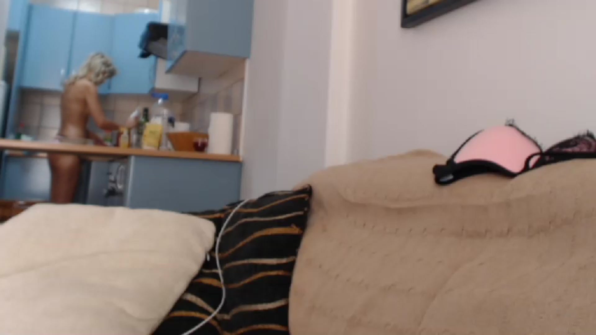 Gallery image thumbnail from Dulcineaa's myfreecams stream on, 07/01/2023, 15:12 image 10 of 20