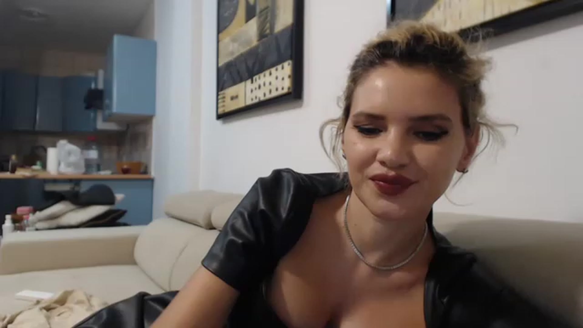 Gallery image thumbnail from Dulcineaa's myfreecams stream on, 07/17/2023, 22:57 image 12 of 20