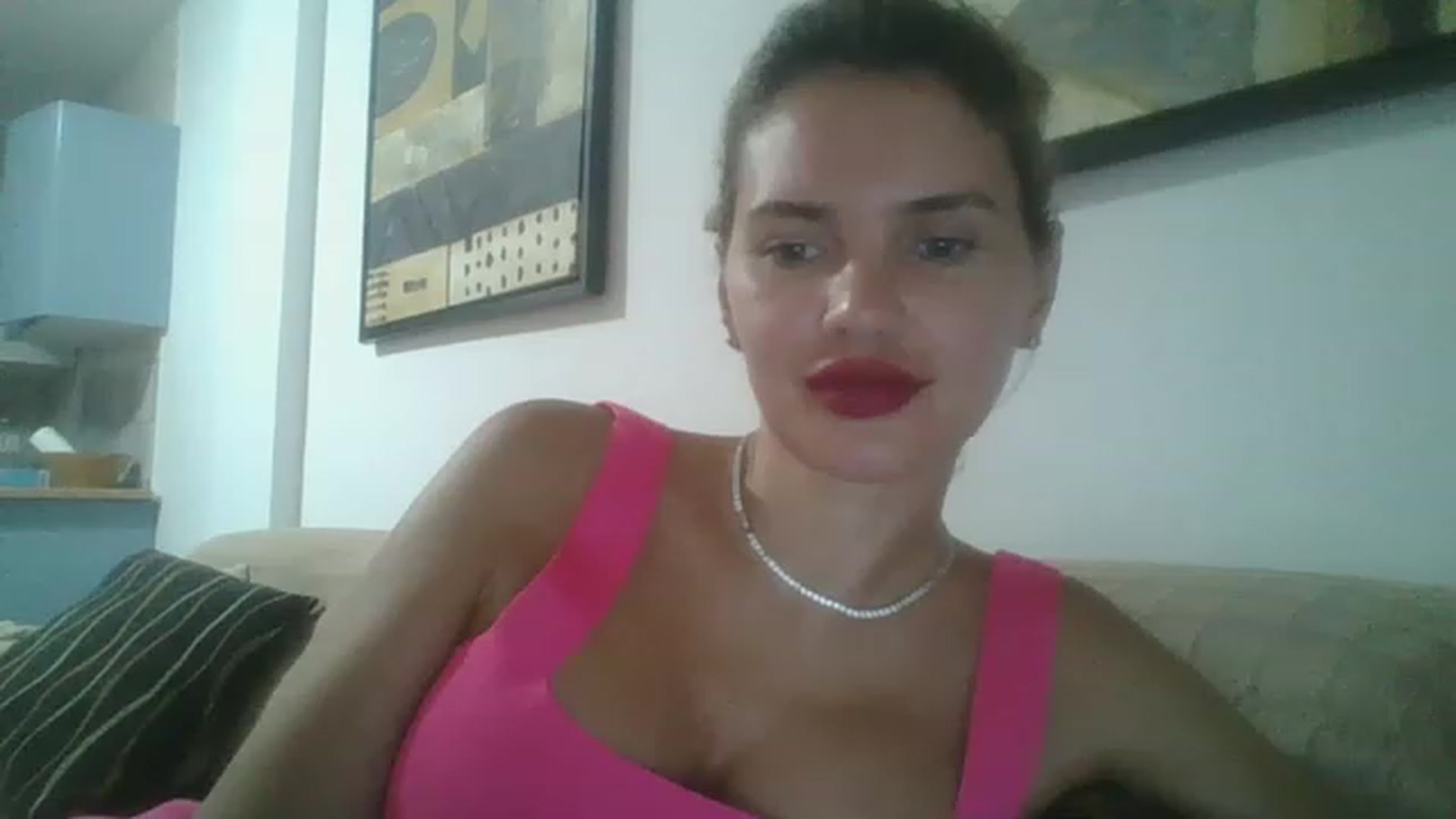Gallery image thumbnail from Dulcineaa's myfreecams stream on, 07/18/2023, 21:07 image 7 of 20