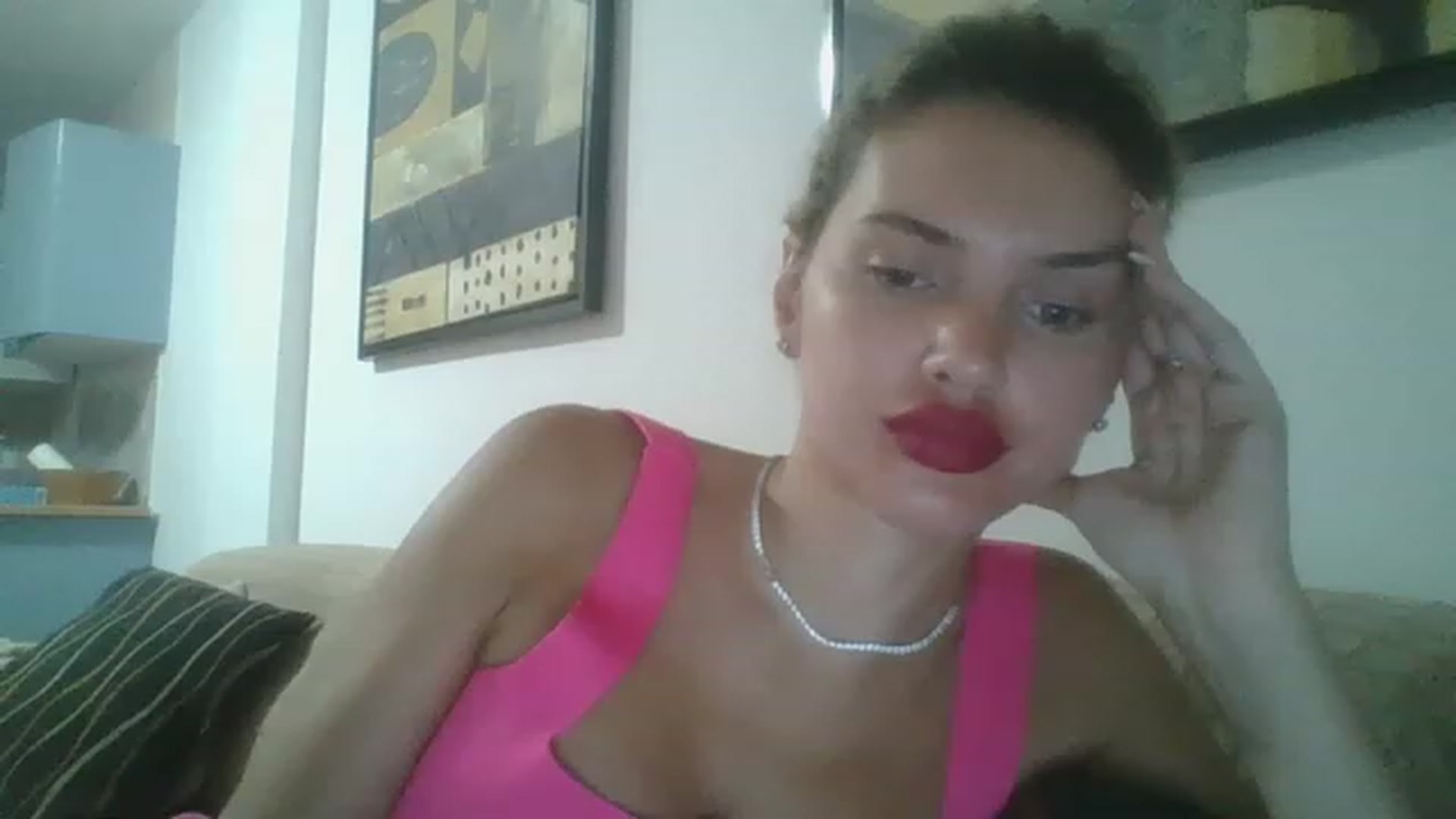 Gallery image thumbnail from Dulcineaa's myfreecams stream on, 07/18/2023, 21:07 image 10 of 20